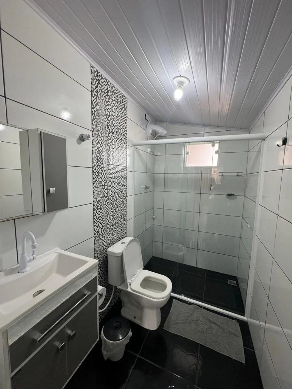 Shower in Pousada Tio Tonho