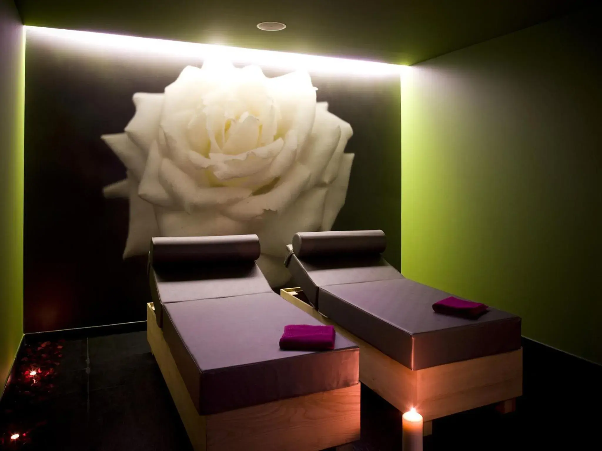 Spa and wellness centre/facilities, Bed in Melia Braga Hotel & Spa Spa and wellness centre/facilities, Bed in Melia Braga Hotel & Spa
