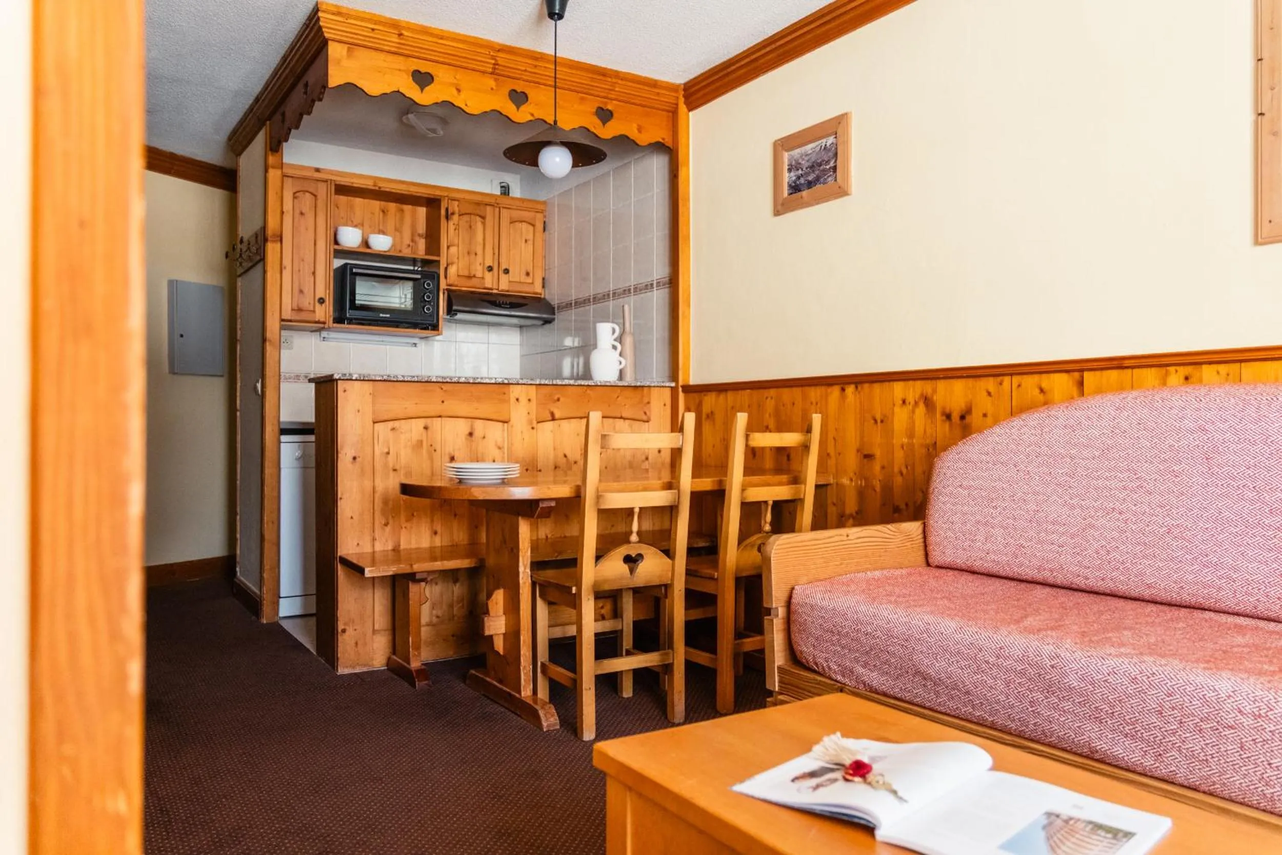 Le Cheval Blanc - Village Montana