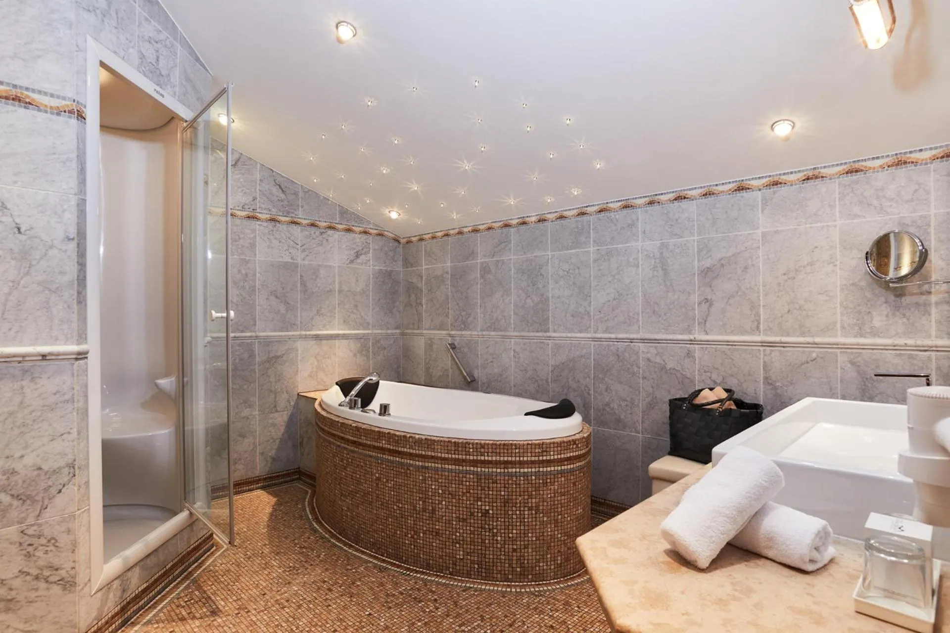 Bathroom in Luxury All Inclusive Resort Schwarzbrunn 4 Sterne Superior