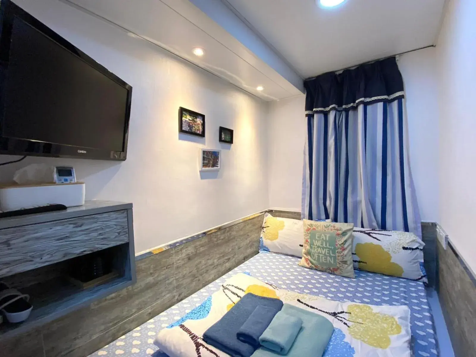 Bed in Hong Kong Hostel (Tsim Sha Tsui Mansion) Bed in Hong Kong Hostel (Tsim Sha Tsui Mansion)