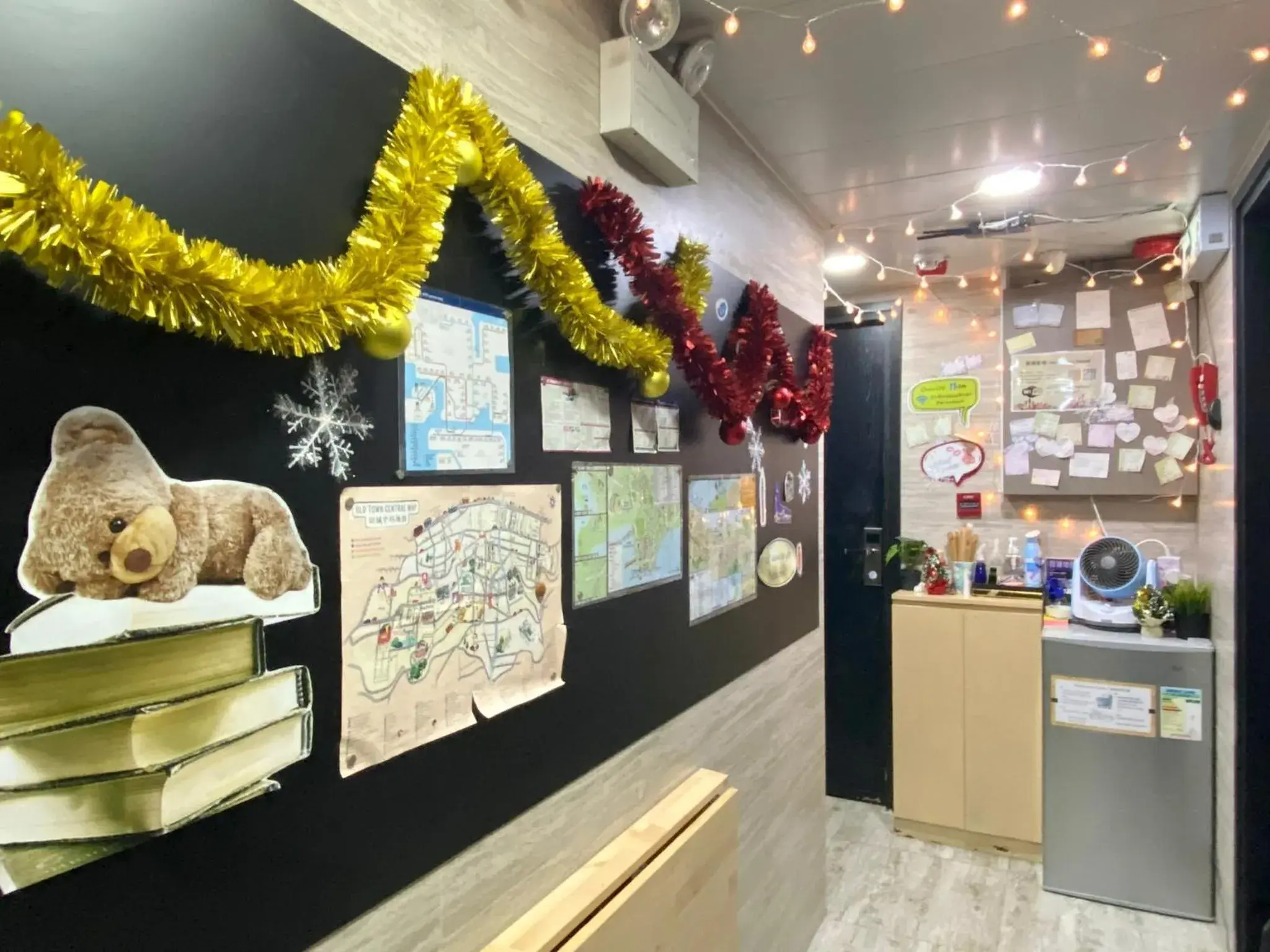 Hong Kong Hostel (Tsim Sha Tsui Mansion) Hong Kong Hostel (Tsim Sha Tsui Mansion)