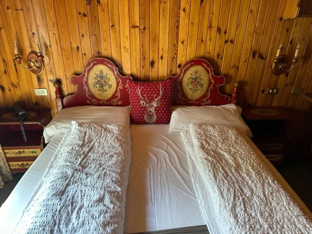 Bed in Hotel Garni St. Hubertus