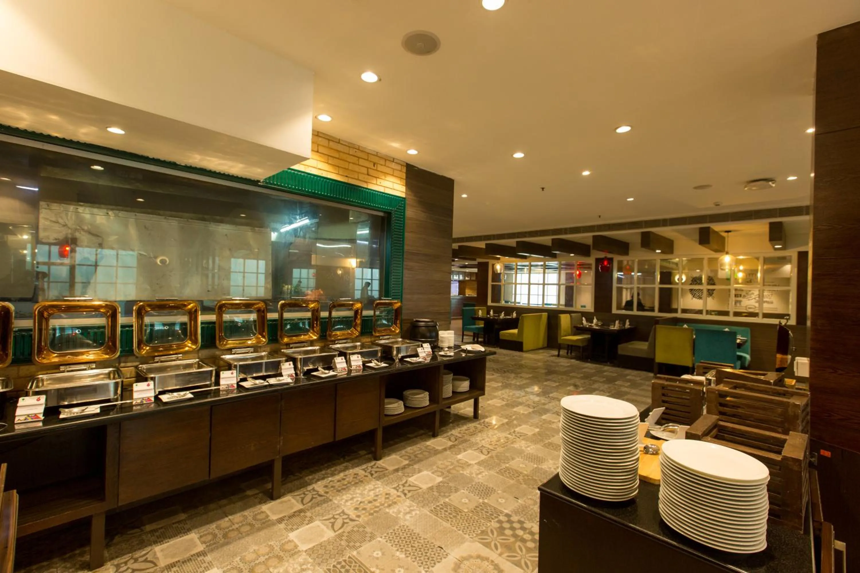 Restaurant/places to eat in M Inn