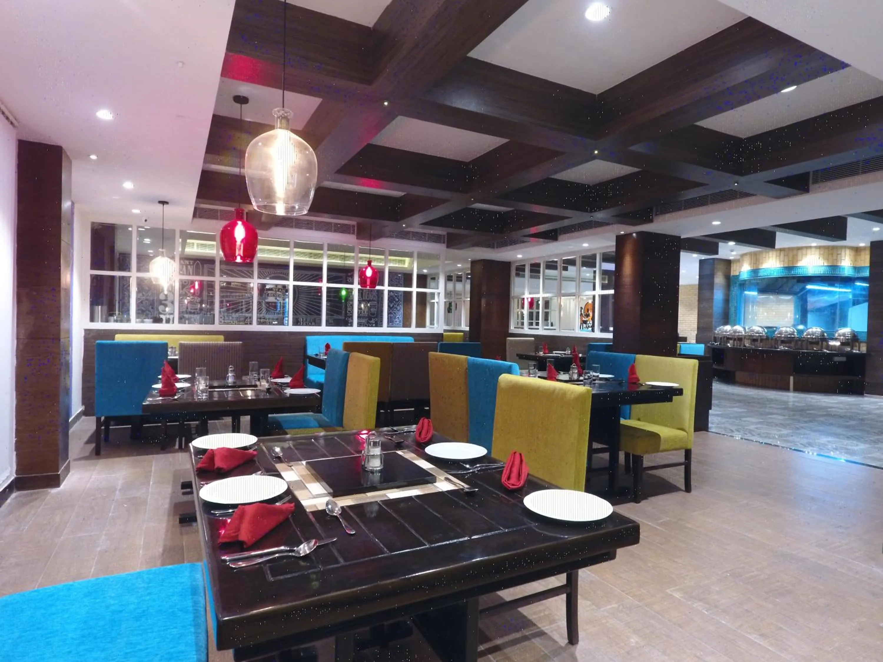 Restaurant/places to eat in M Inn