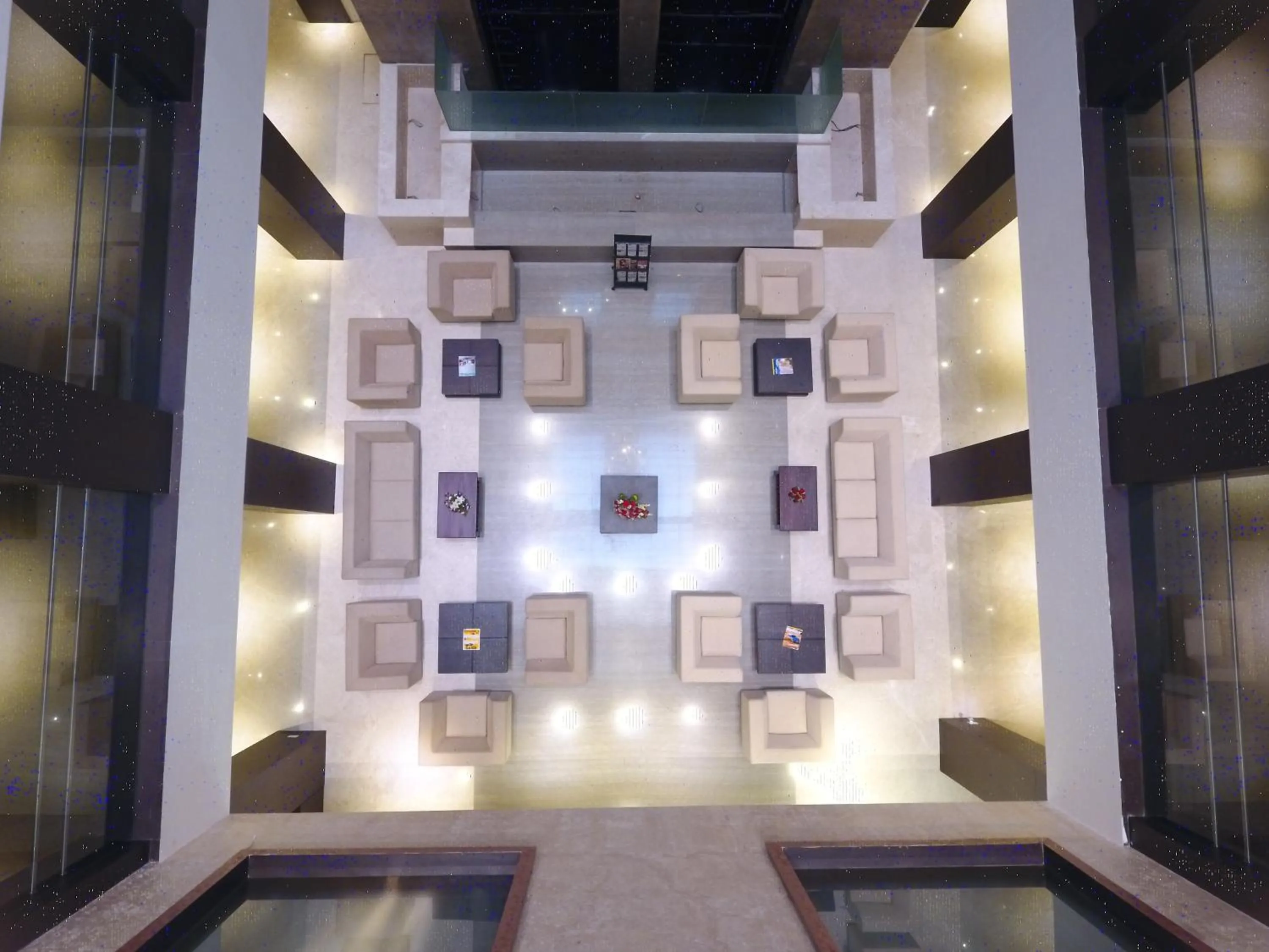 Bird's eye view in M Inn