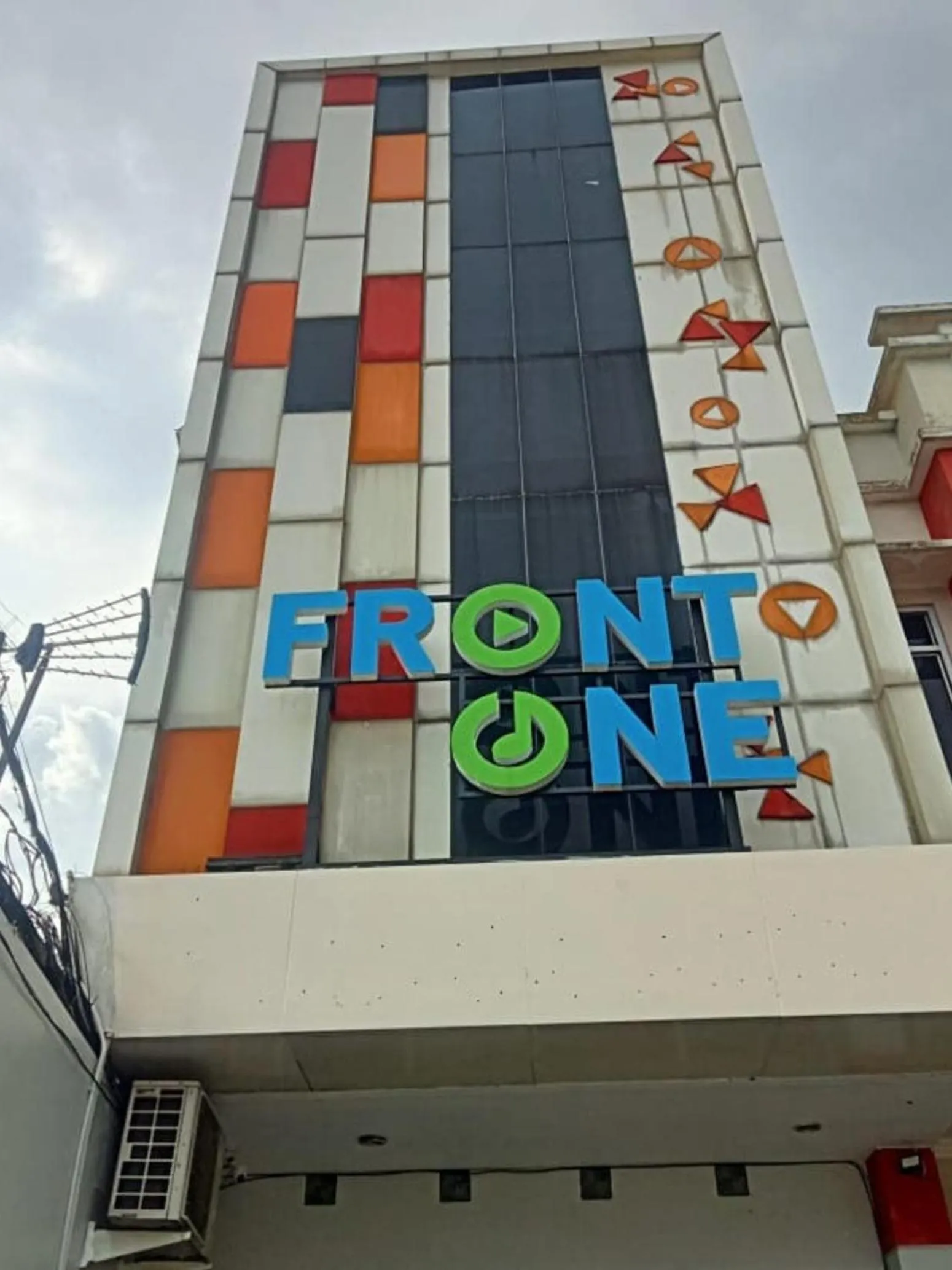 Property building in Front One Budget Hotel Tirtonadi Solo