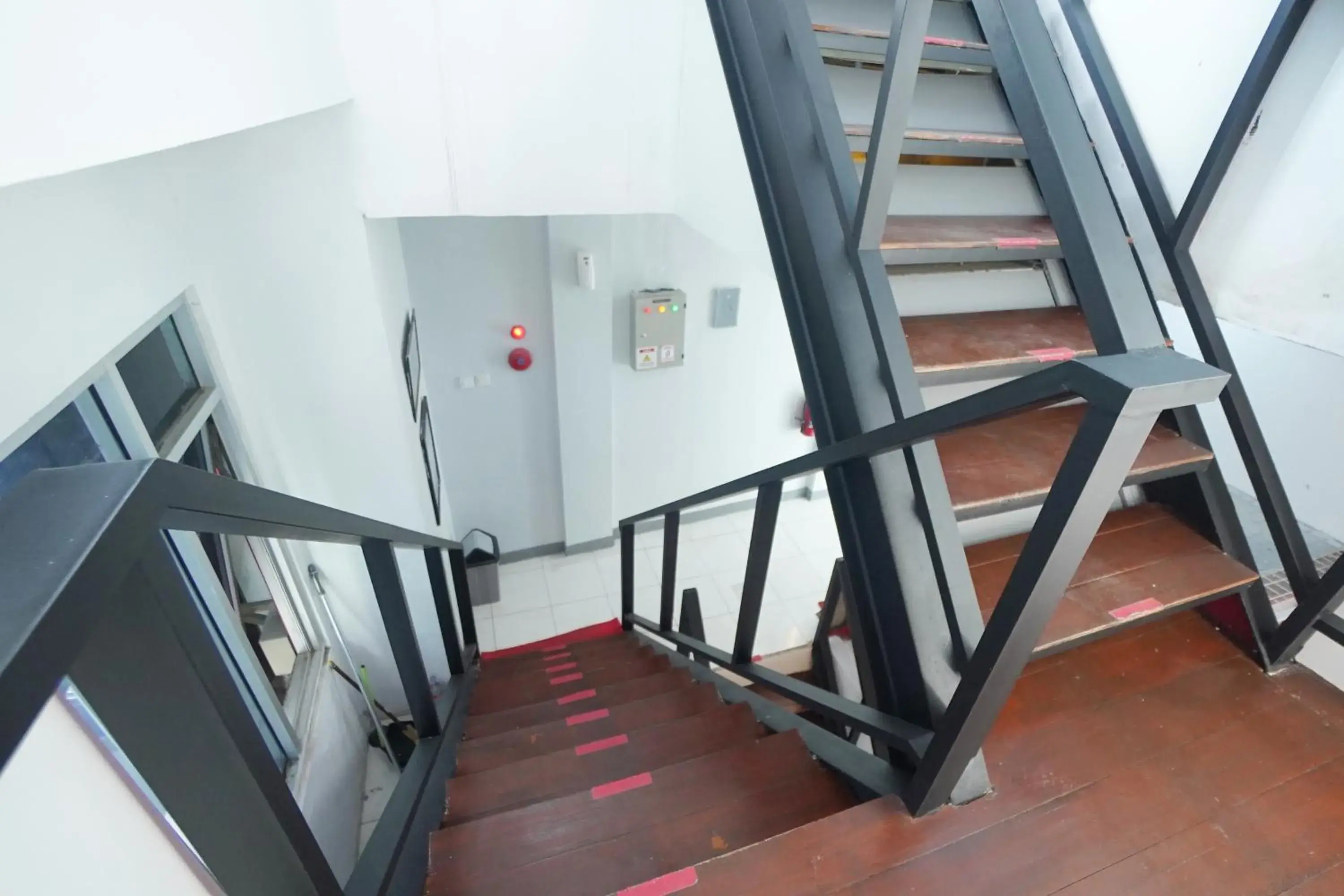 Property building in Front One Budget Hotel Tirtonadi Solo Property building in Front One Budget Hotel Tirtonadi Solo