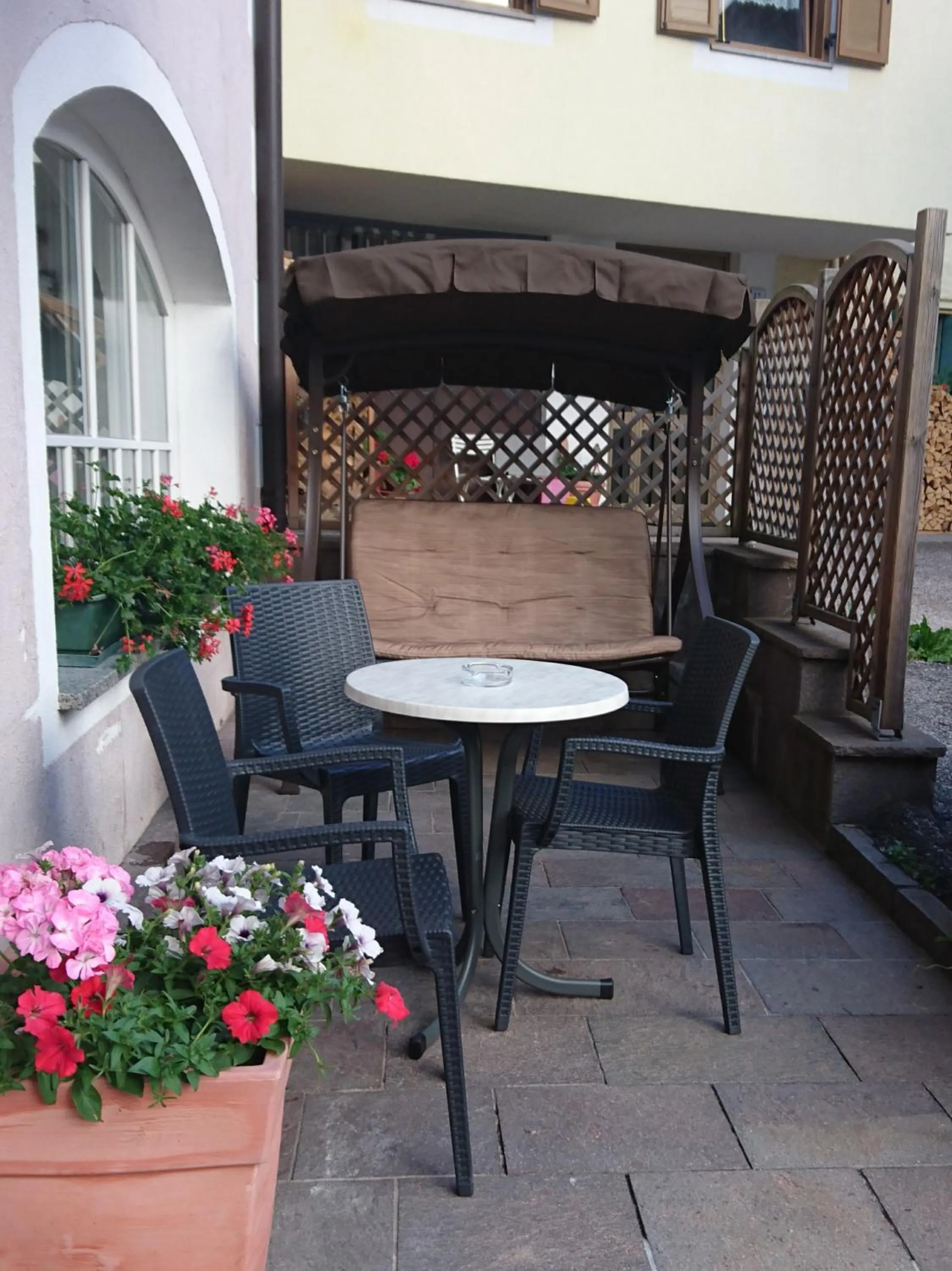 Facade/entrance in Hotel Nès Crépes