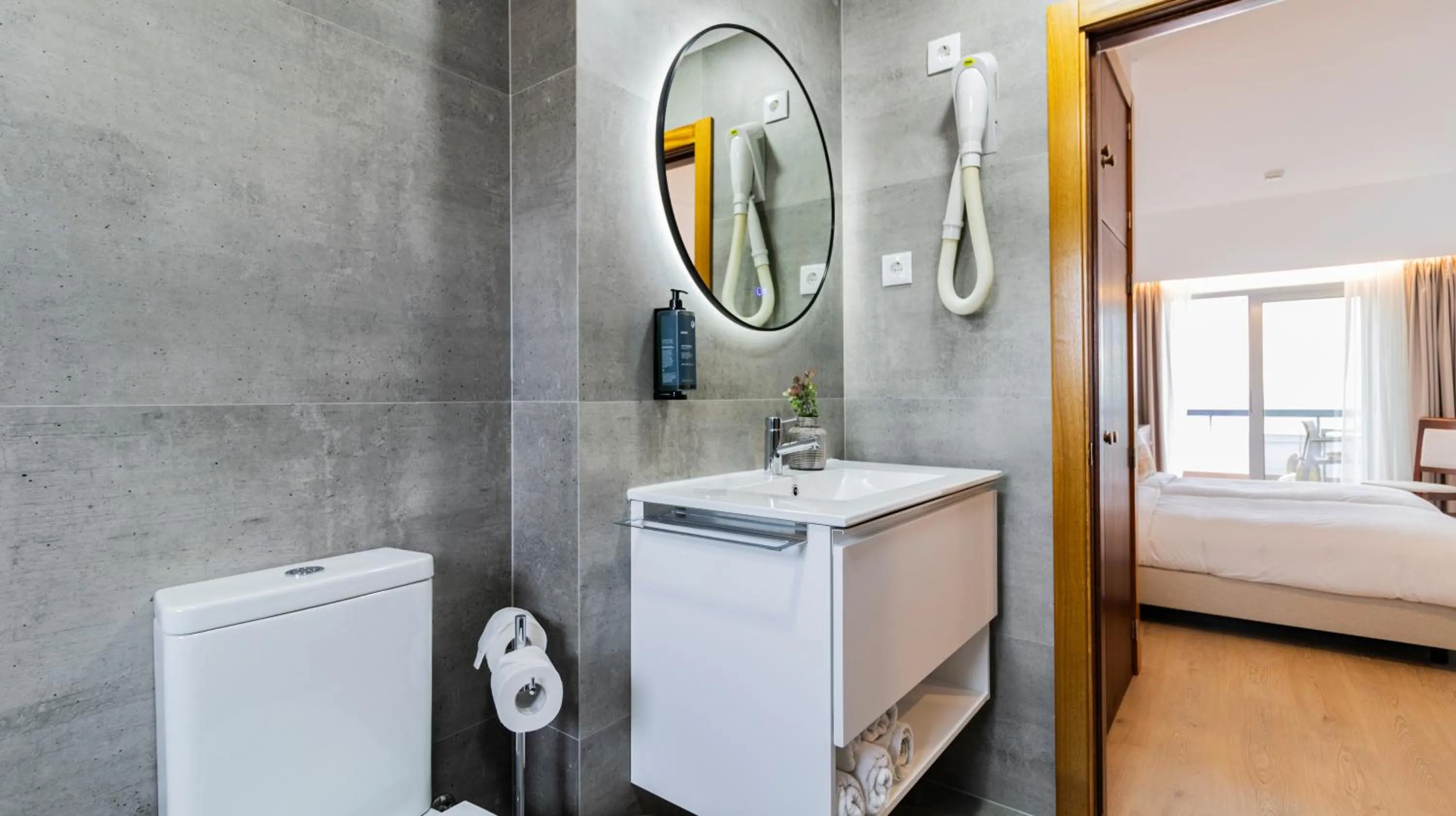 Bed in Albergaria Quim Barreiros