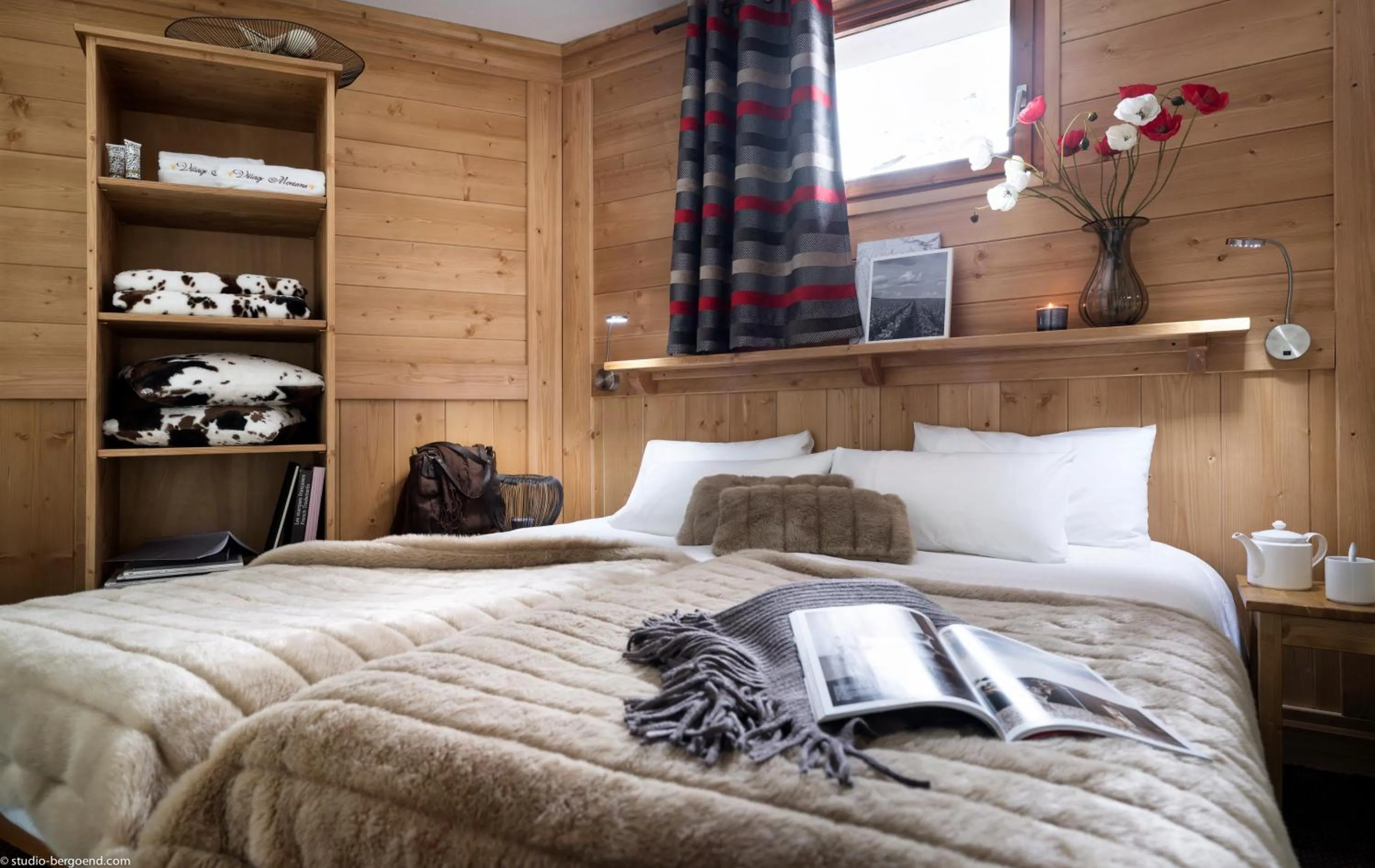 Bedroom, Bed in Résidences Village Montana by Village Montana