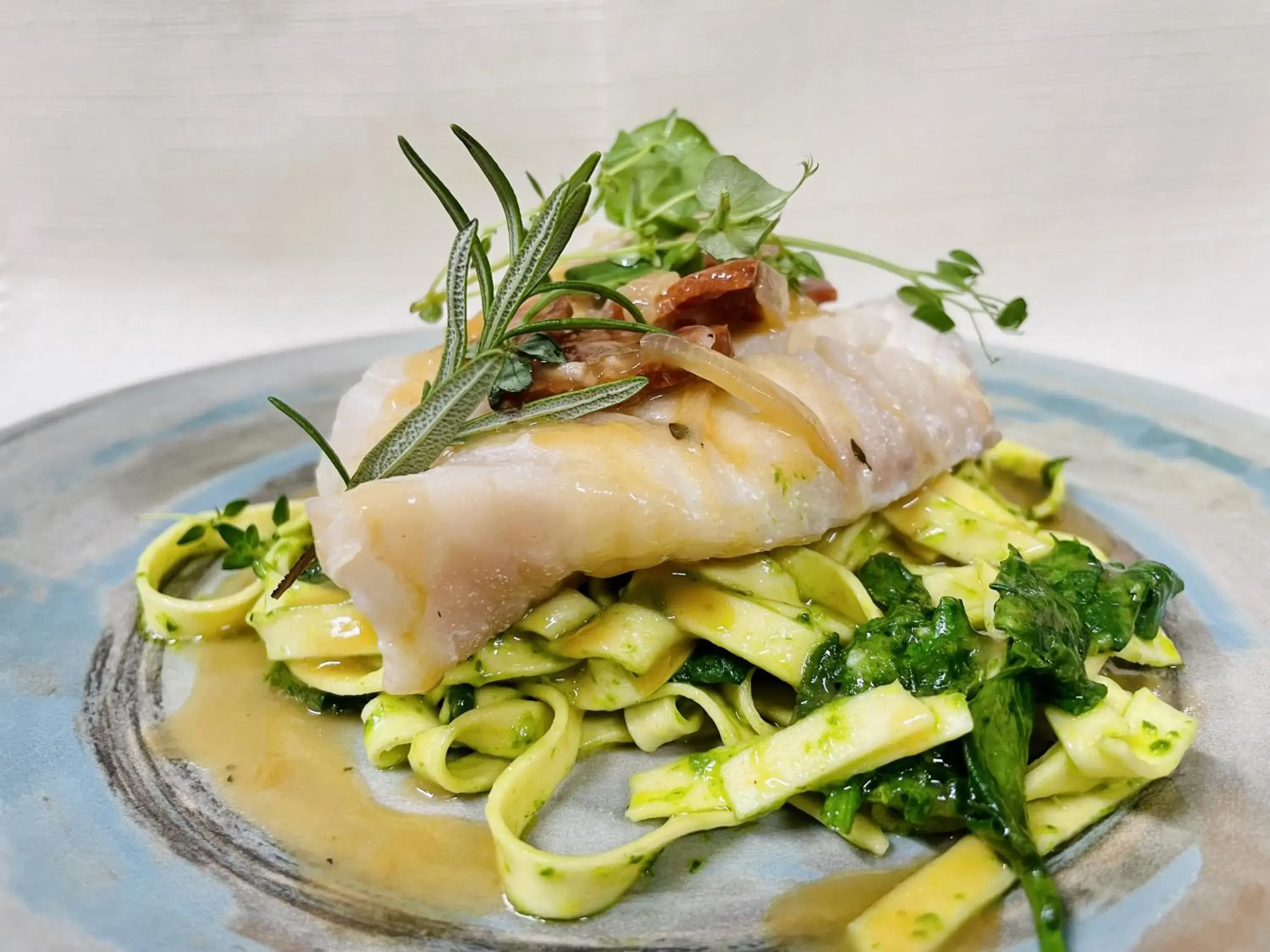 Restaurant/places to eat in Logis Hôtel Teyssier Restaurant/places to eat in Logis Hôtel Teyssier