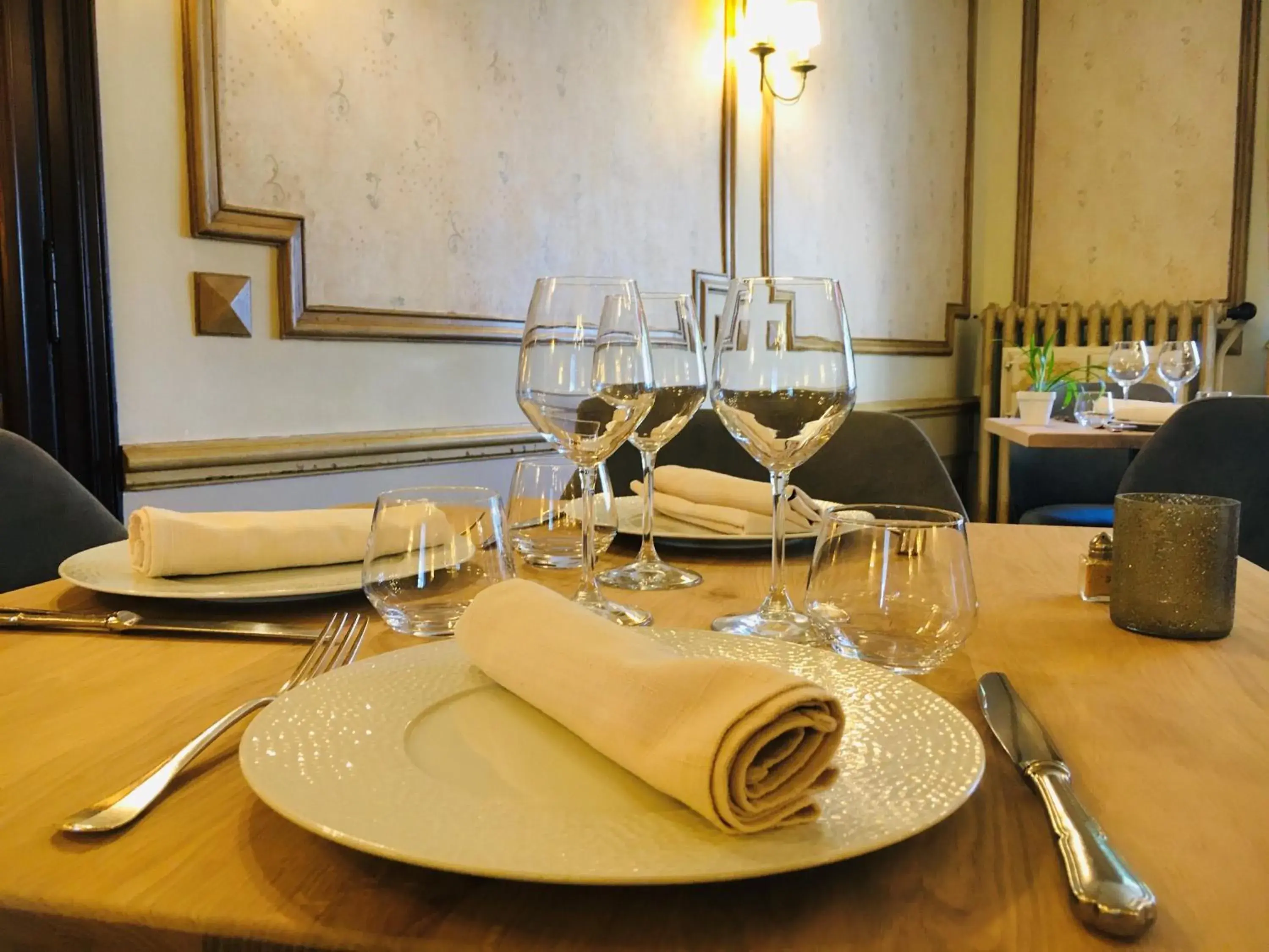 Restaurant/places to eat in Logis Hôtel Teyssier Restaurant/places to eat in Logis Hôtel Teyssier