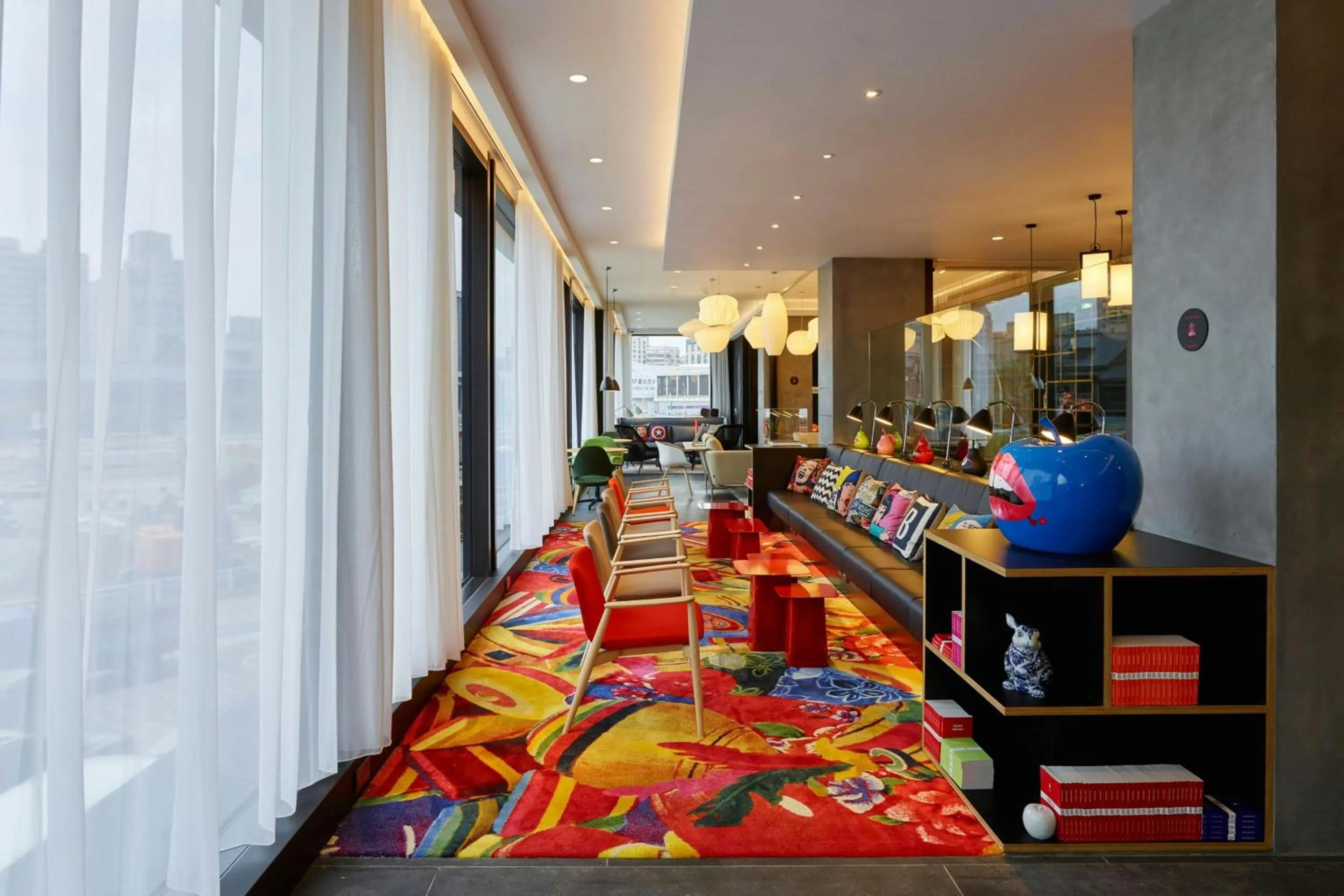Lobby or reception in citizenM Taipei North Gate