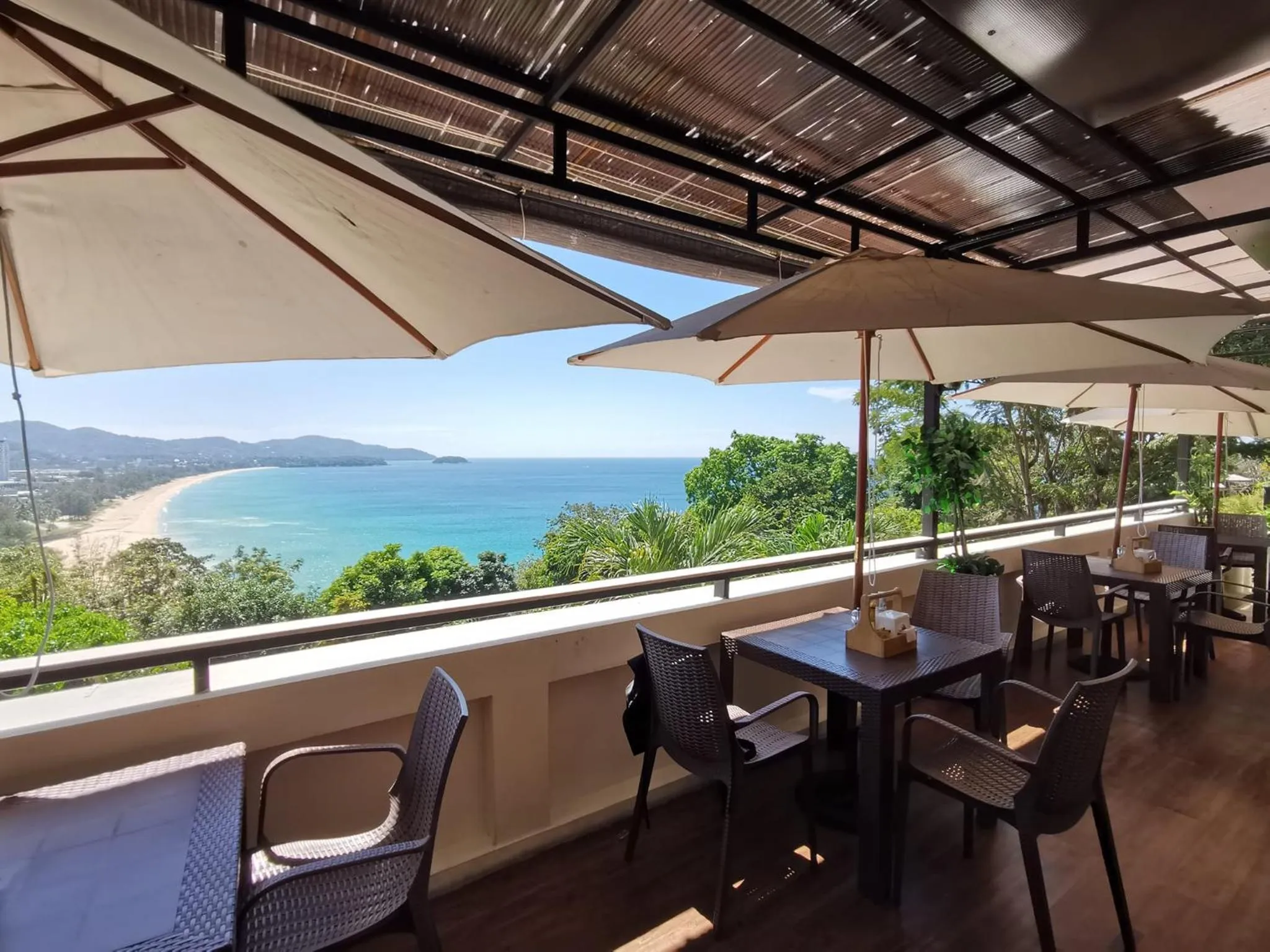 Restaurant/places to eat in On The Hill Karon Resort