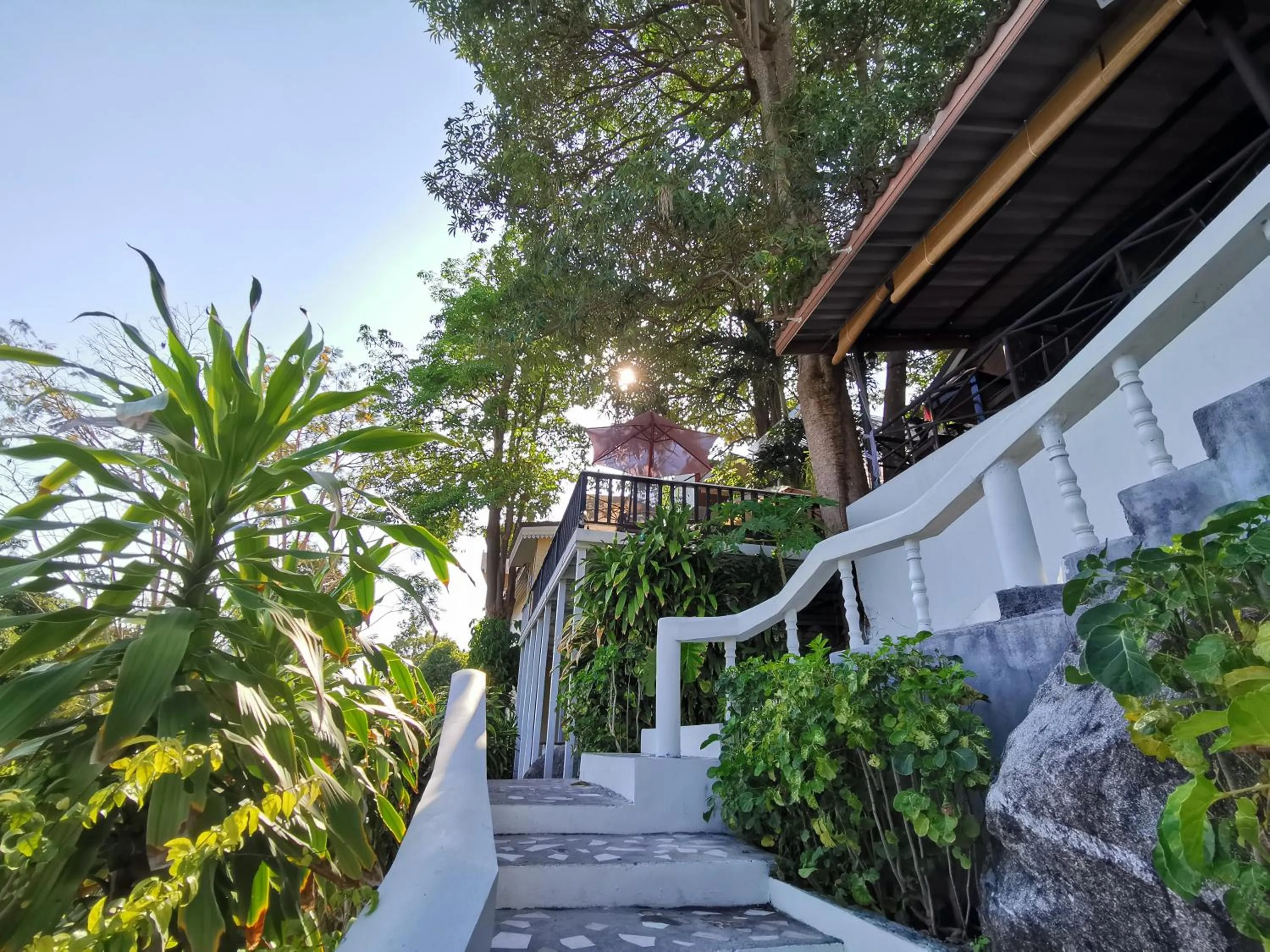 Restaurant/places to eat in On The Hill Karon Resort