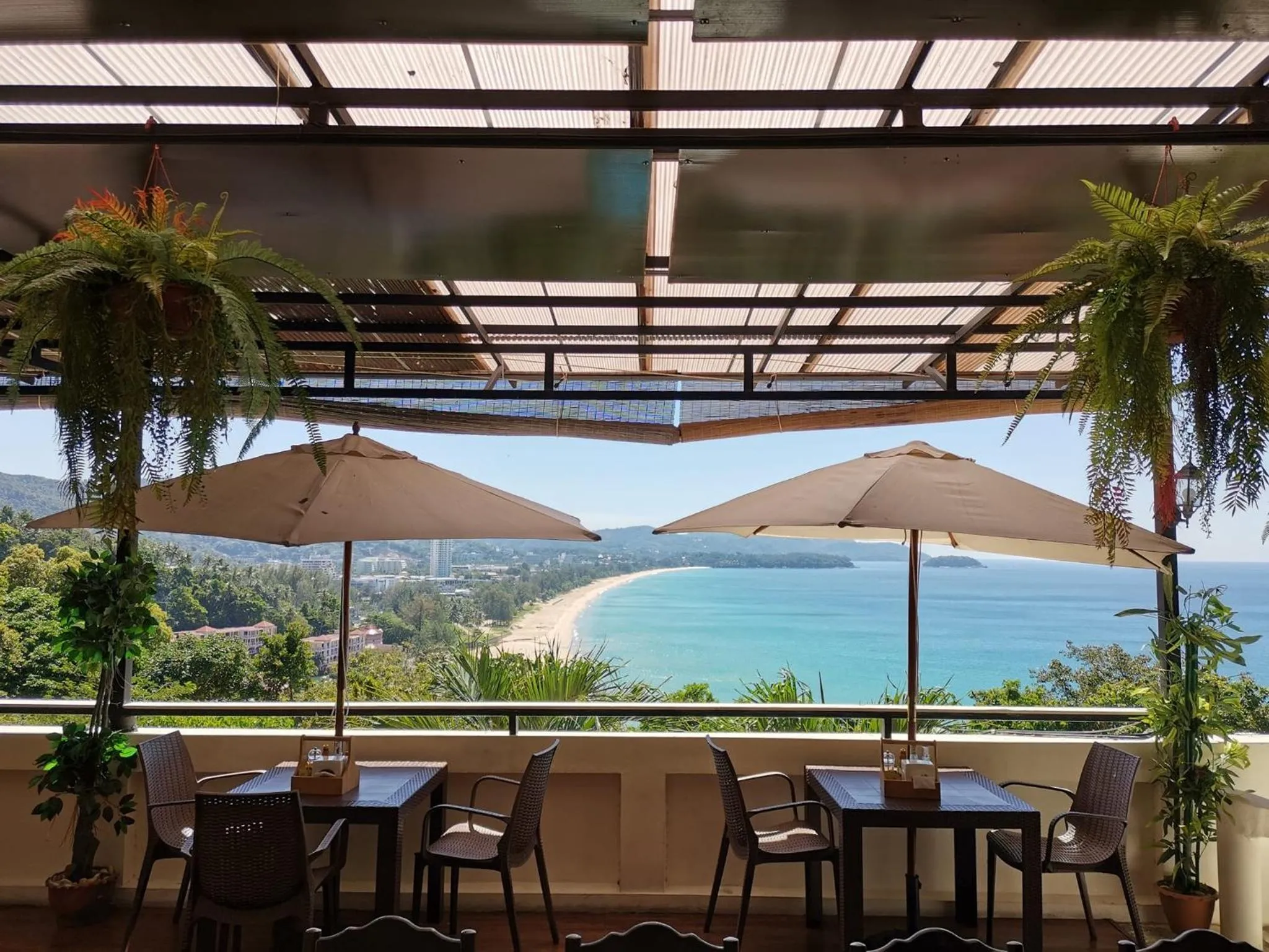 Restaurant/places to eat in On The Hill Karon Resort