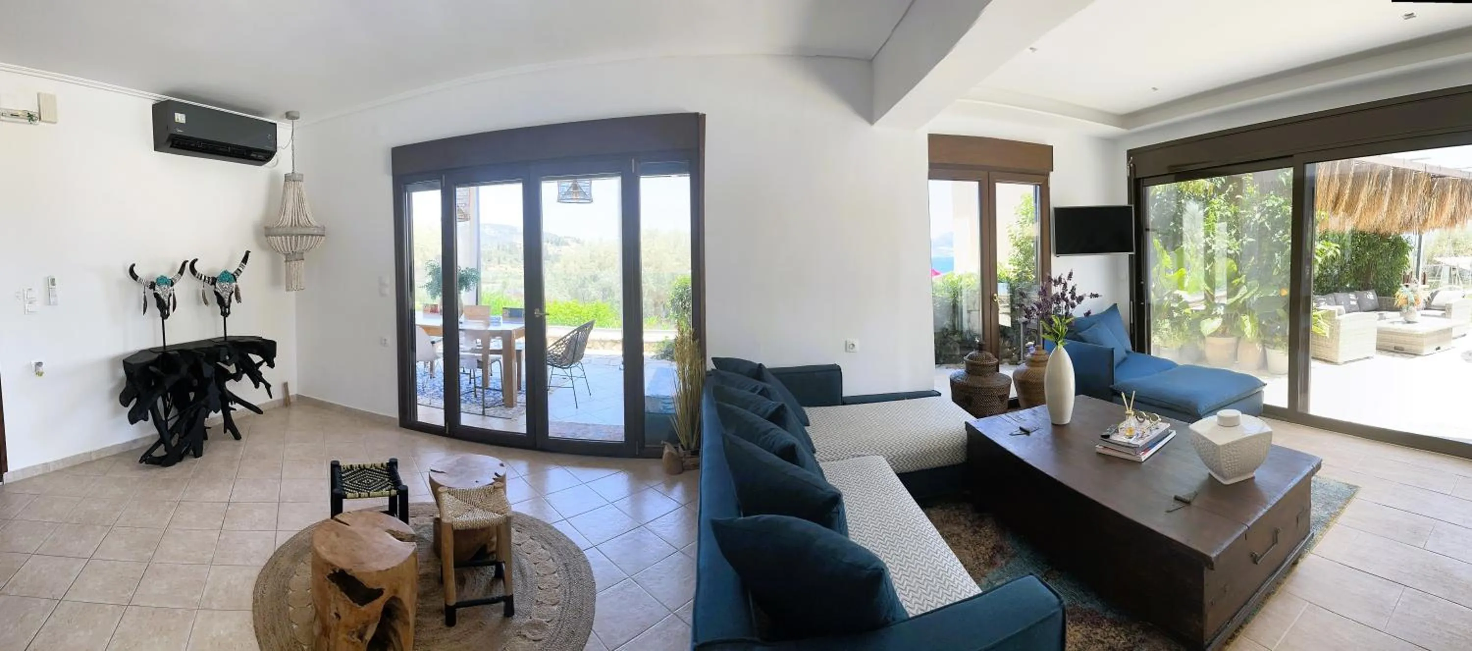 Seating area in Luxury Villa Athina