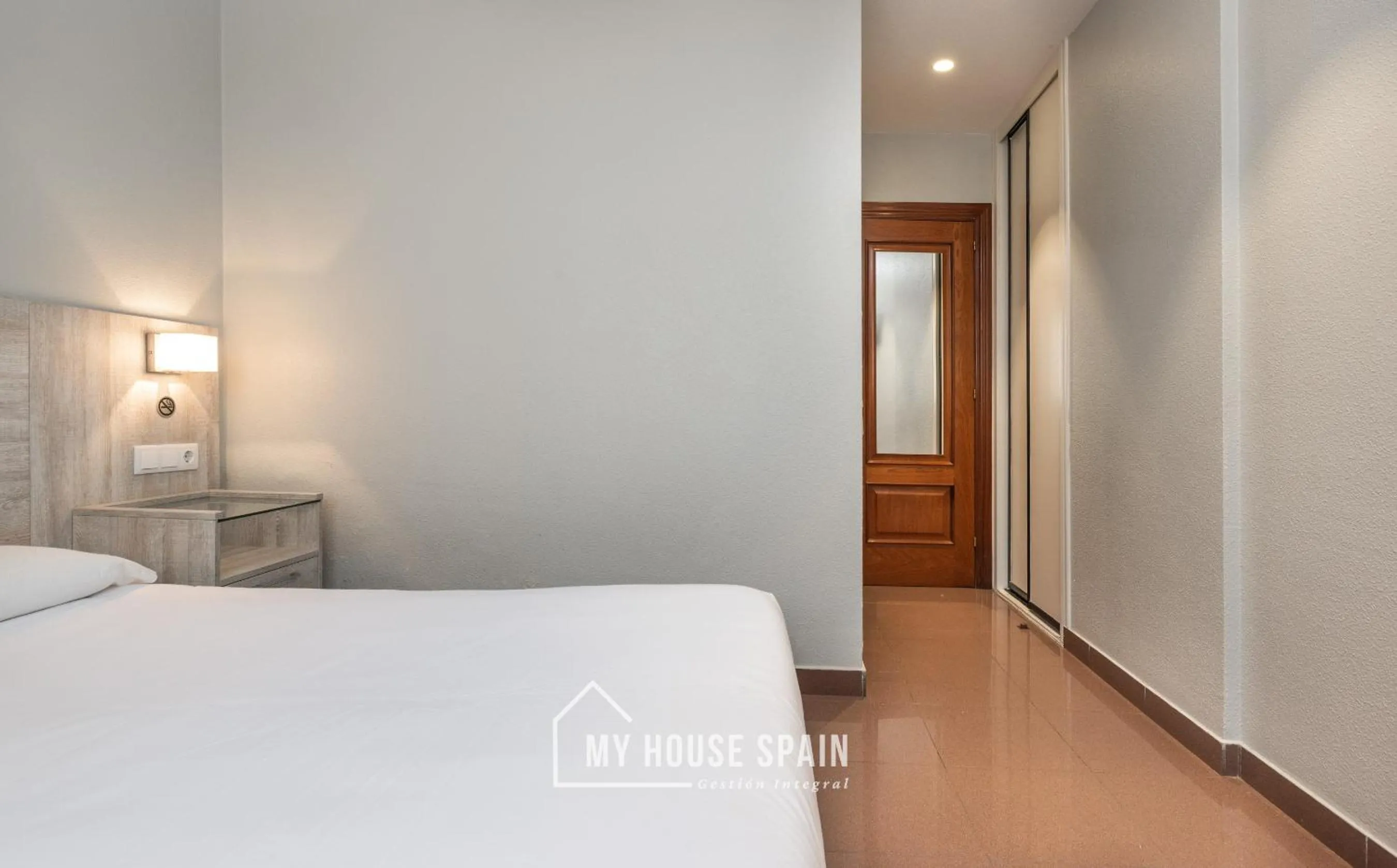 Bed in Hotel Playa Poniente