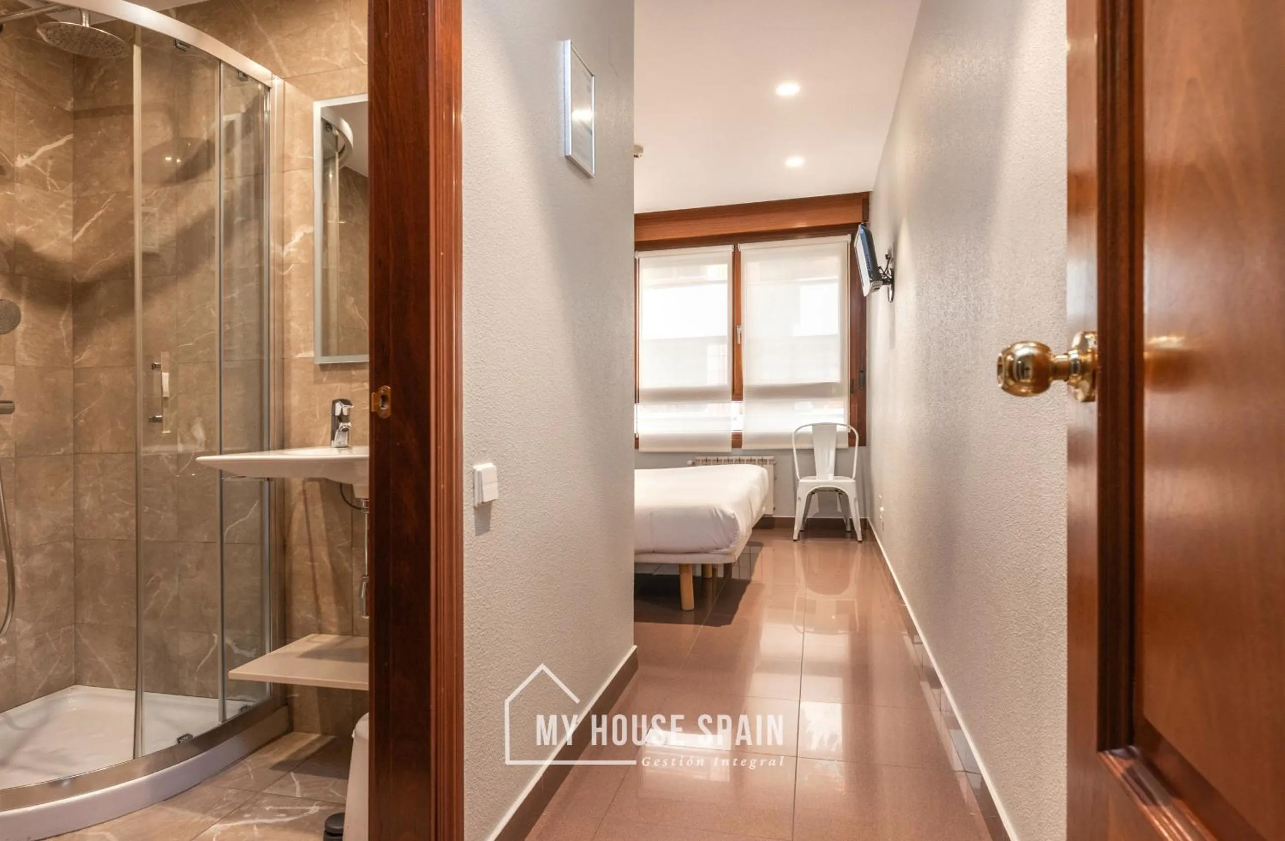 Bathroom in Hotel Playa Poniente