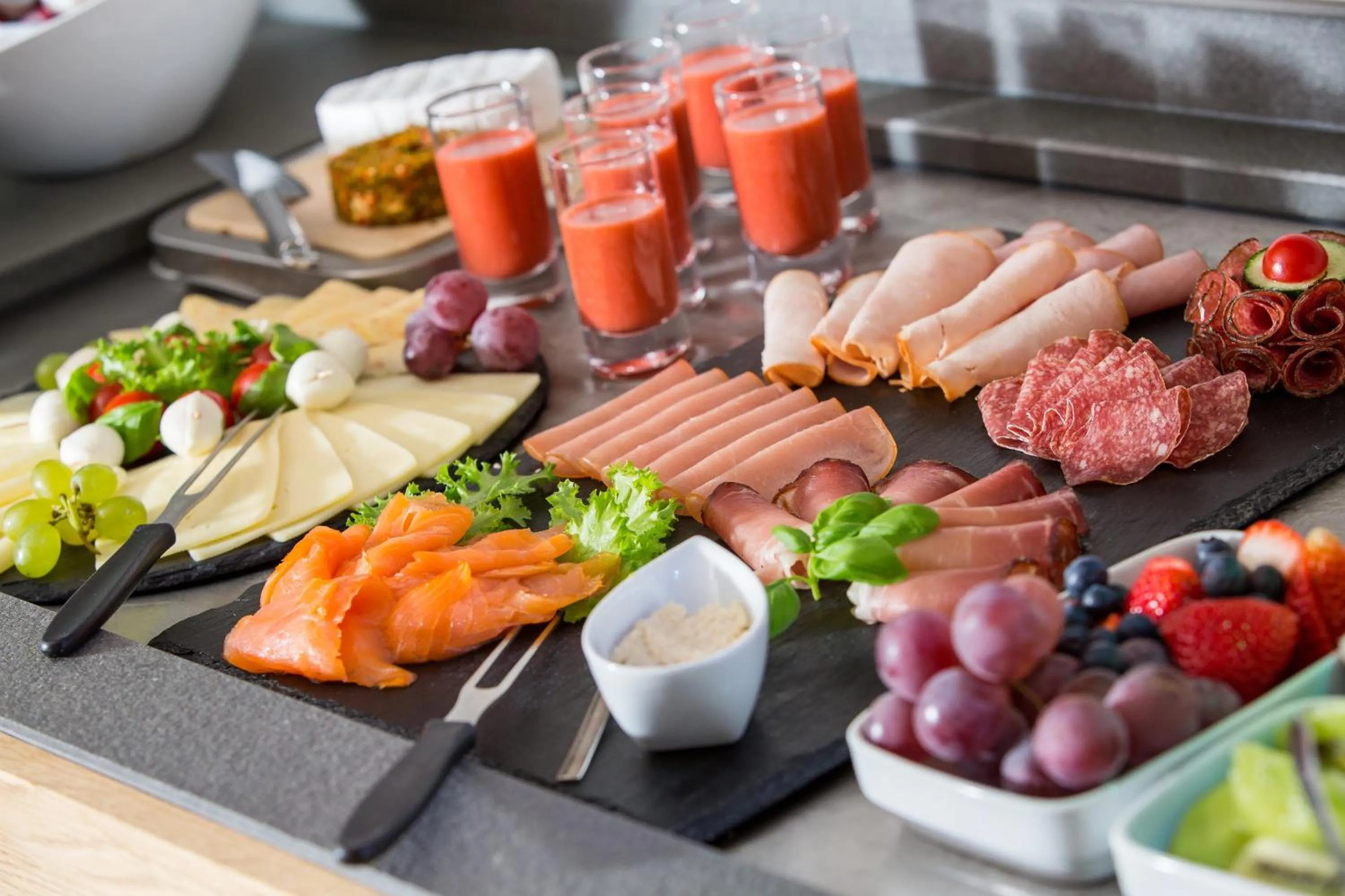 Buffet breakfast in Hotel Boehler