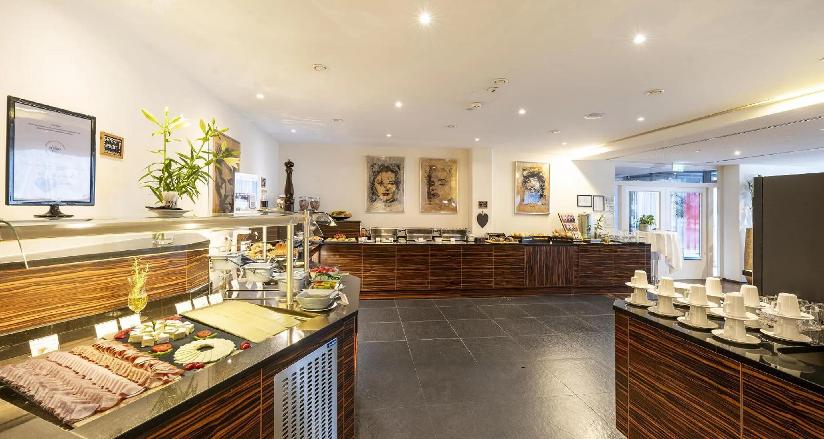 Breakfast in Best Western Plus Amedia Art Salzburg