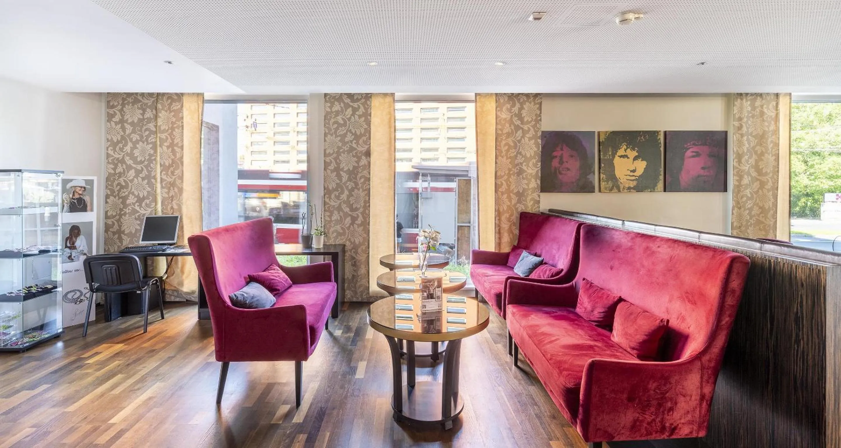 Lobby or reception in Best Western Plus Amedia Art Salzburg