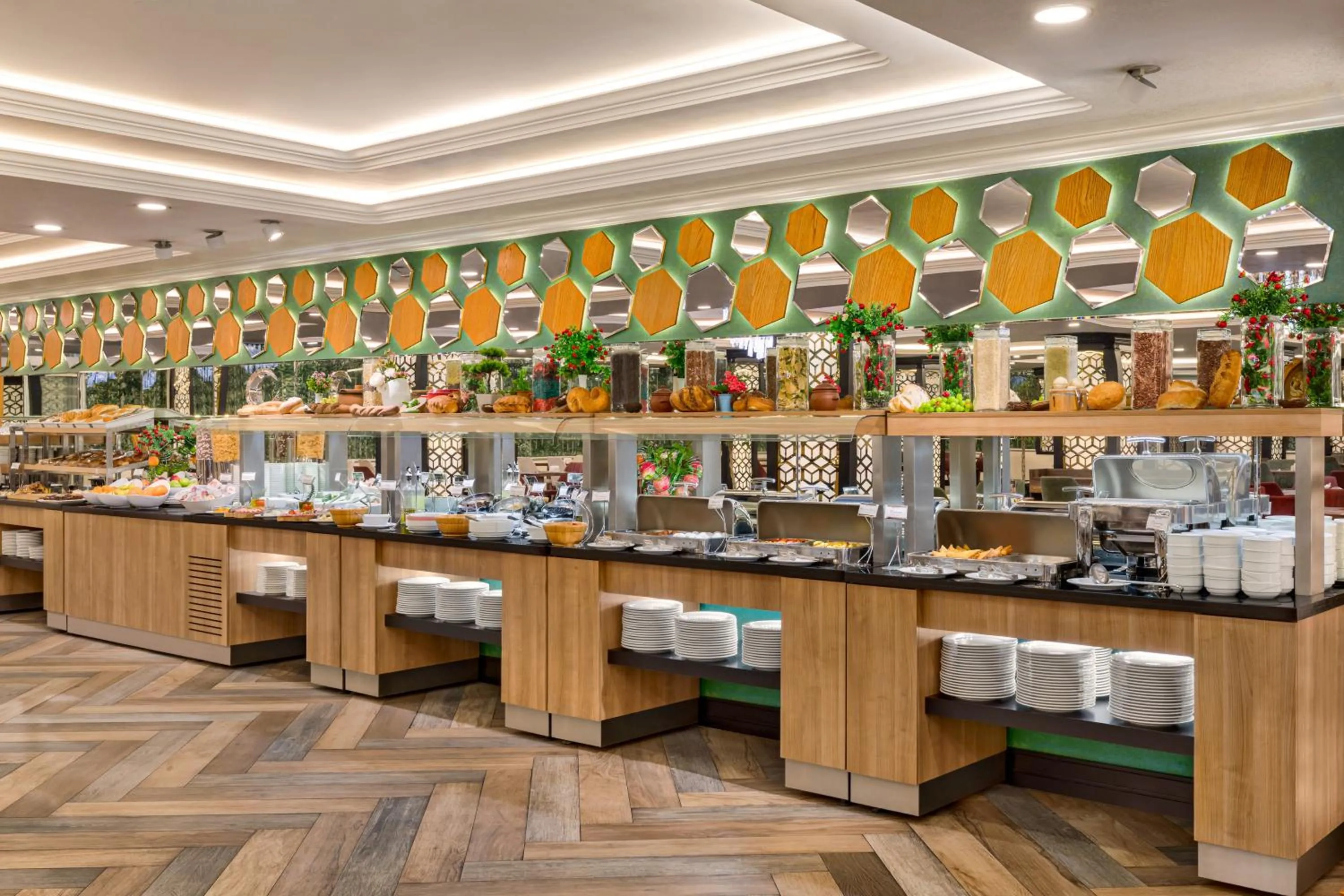 Restaurant/places to eat in Wyndham Baku