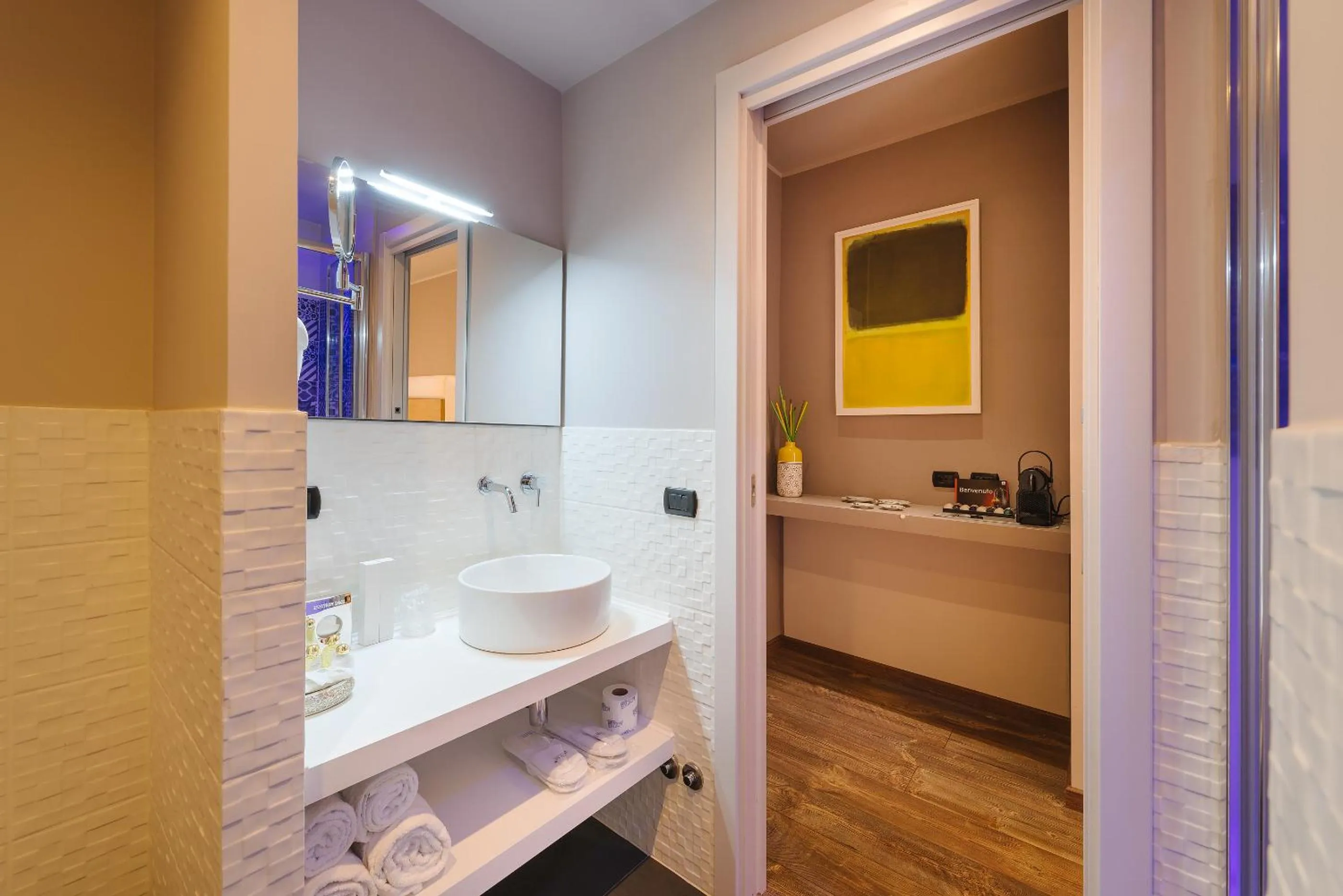 Bathroom in Etruska luxury Trastevere Guesthouse