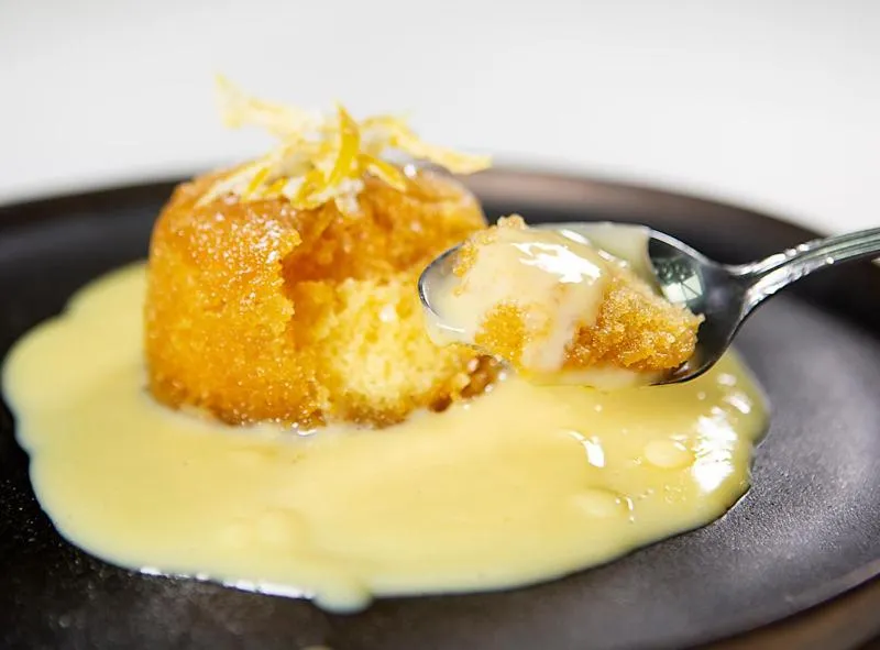 Food and drinks in Gibbon Bridge Hotel