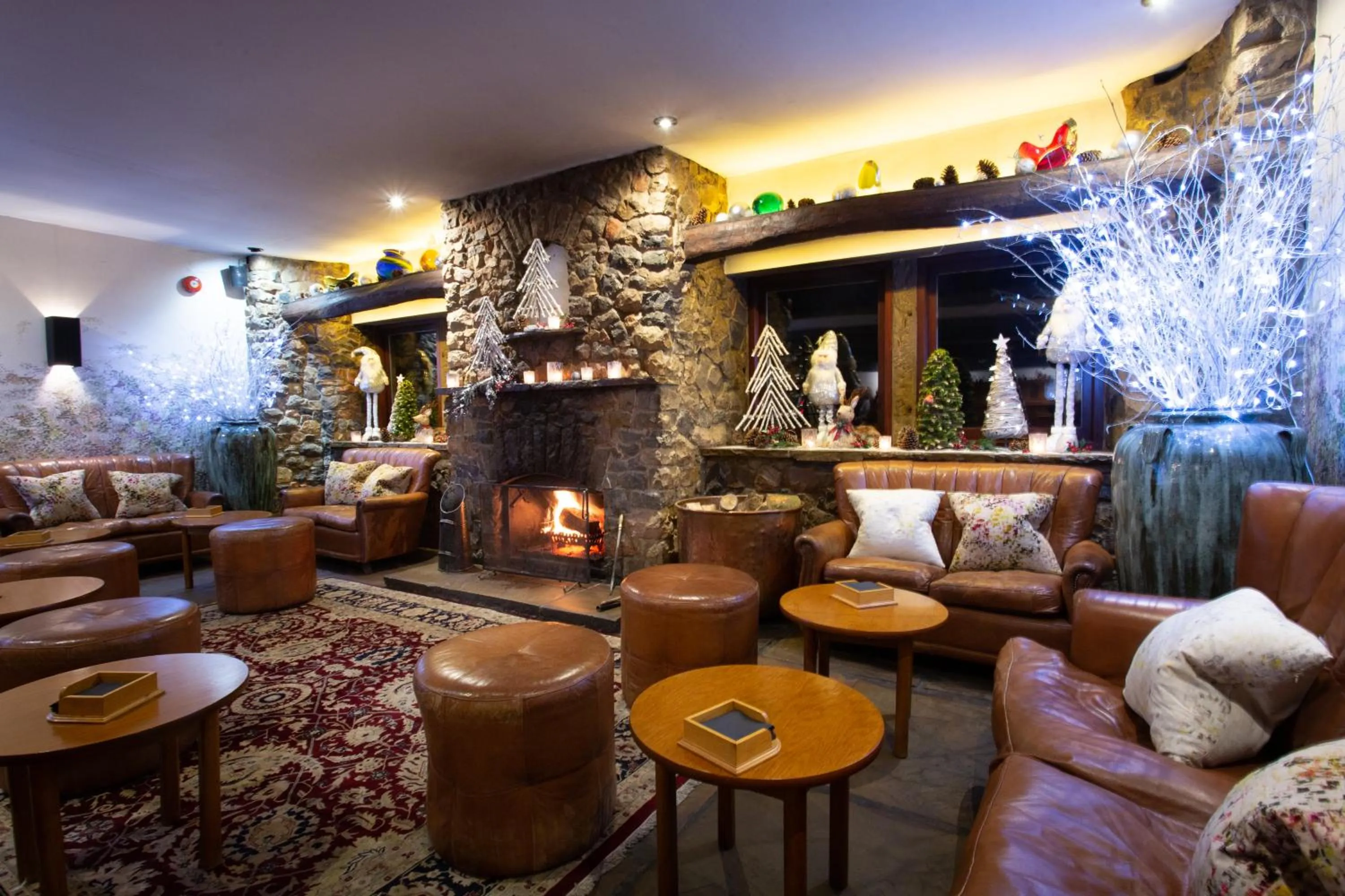 Seating area in Gibbon Bridge Hotel