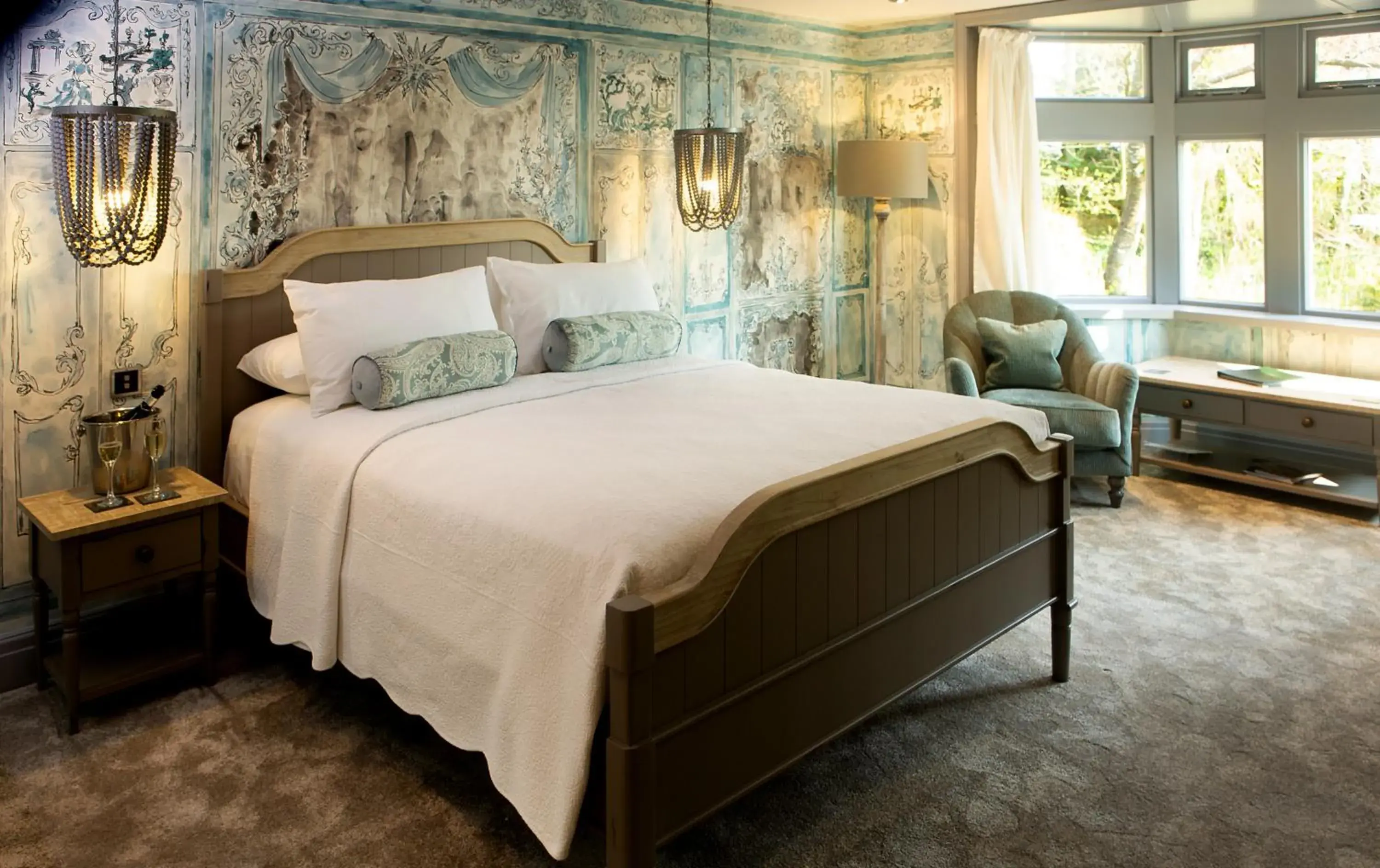 Double Room - single occupancy in Gibbon Bridge Hotel Double Room - single occupancy in Gibbon Bridge Hotel