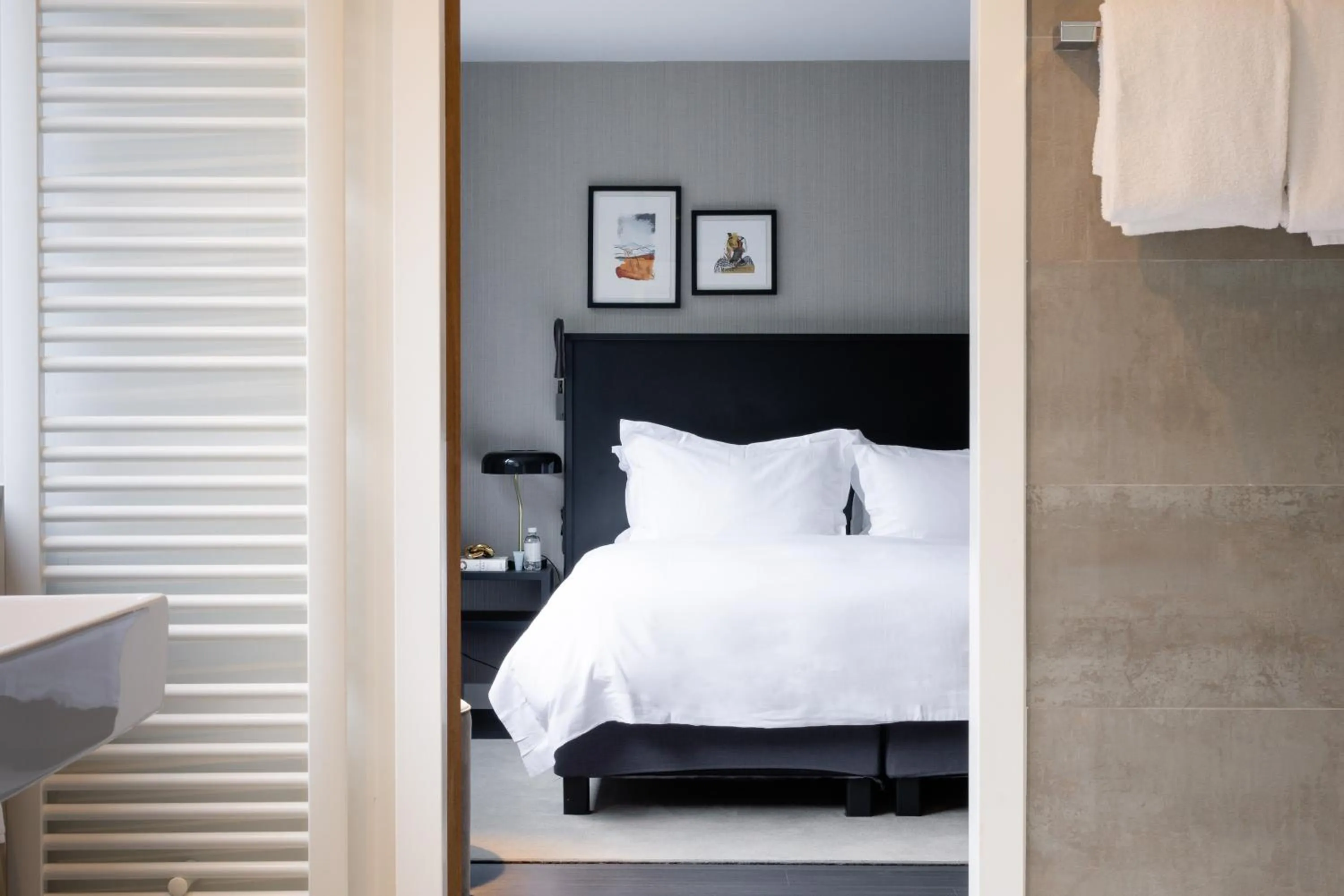 Bed in Pillows City Hotel Brussels Centre