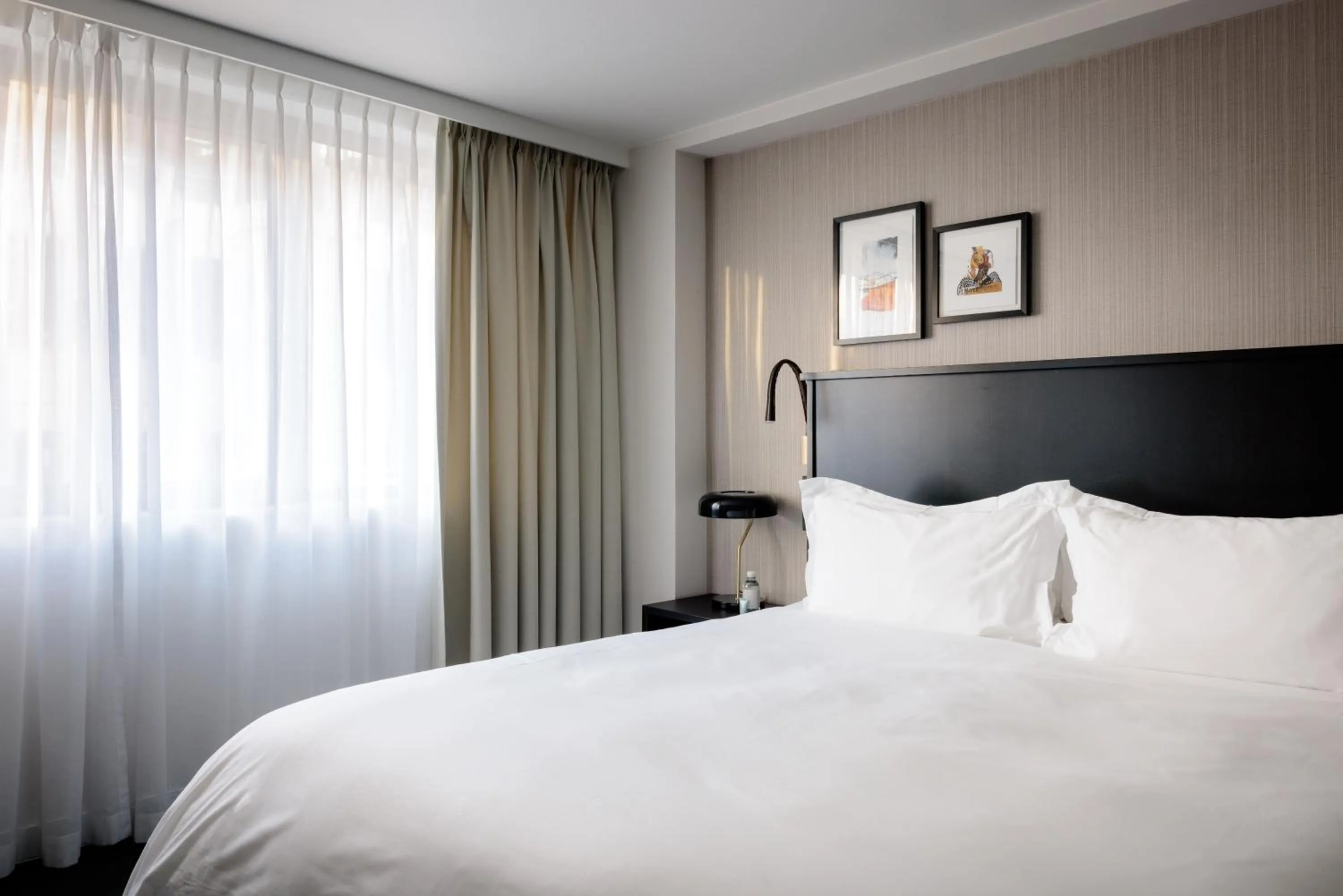 Bed in Pillows City Hotel Brussels Centre