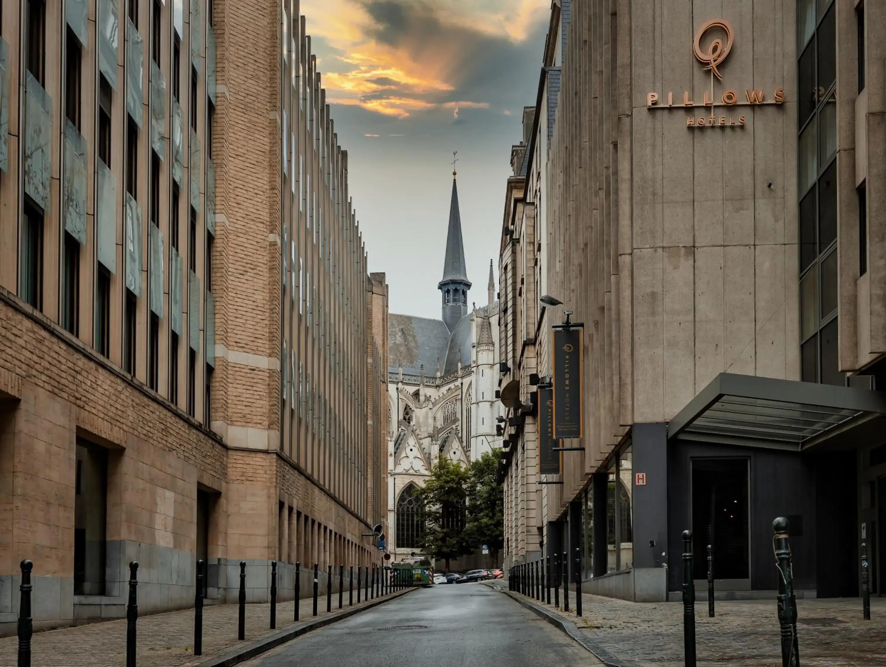 Property building in Pillows City Hotel Brussels Centre Property building in Pillows City Hotel Brussels Centre