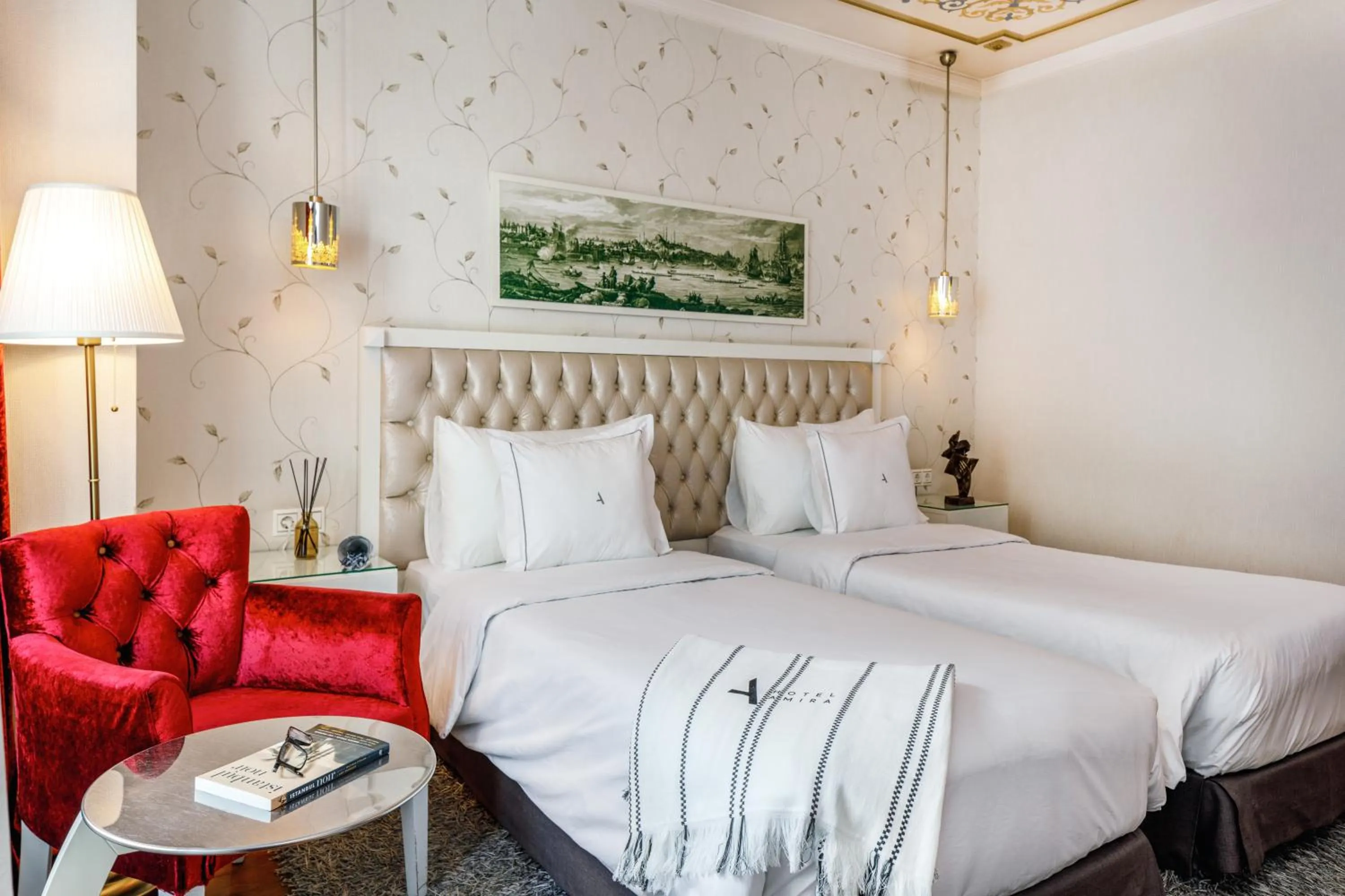 Bedroom, Bed in Hotel Amira Istanbul