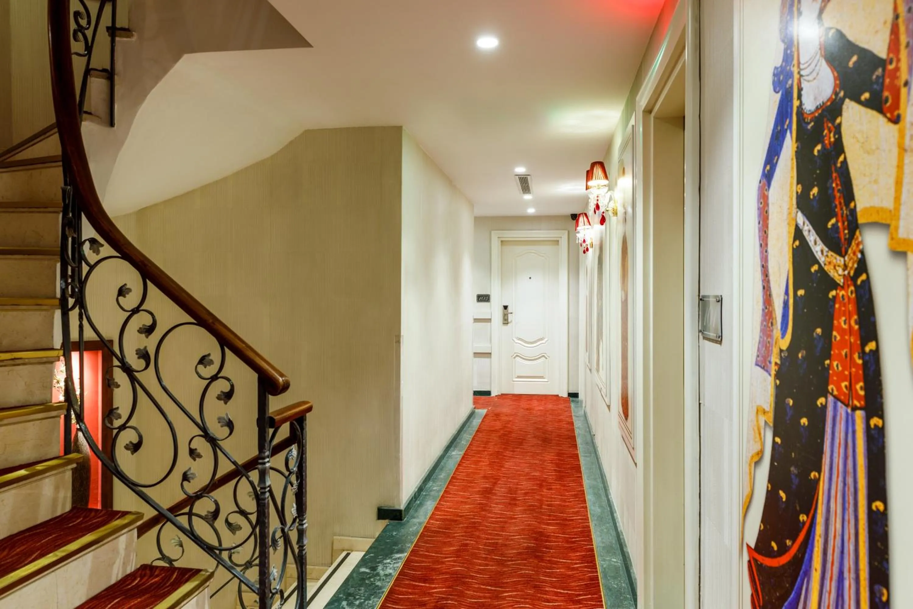 Floor plan in Hotel Amira Istanbul