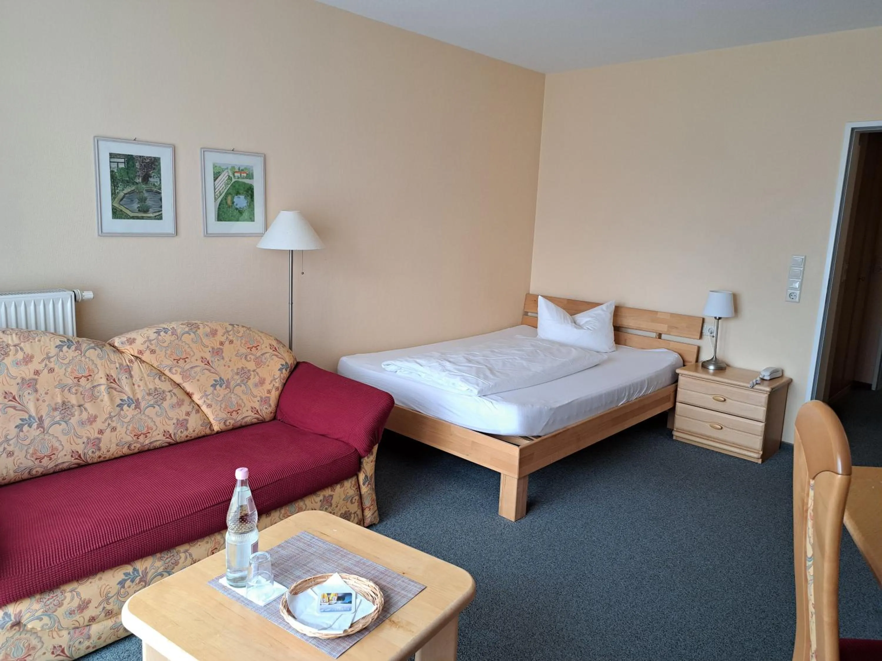 Bed in Hotel Heikenberg