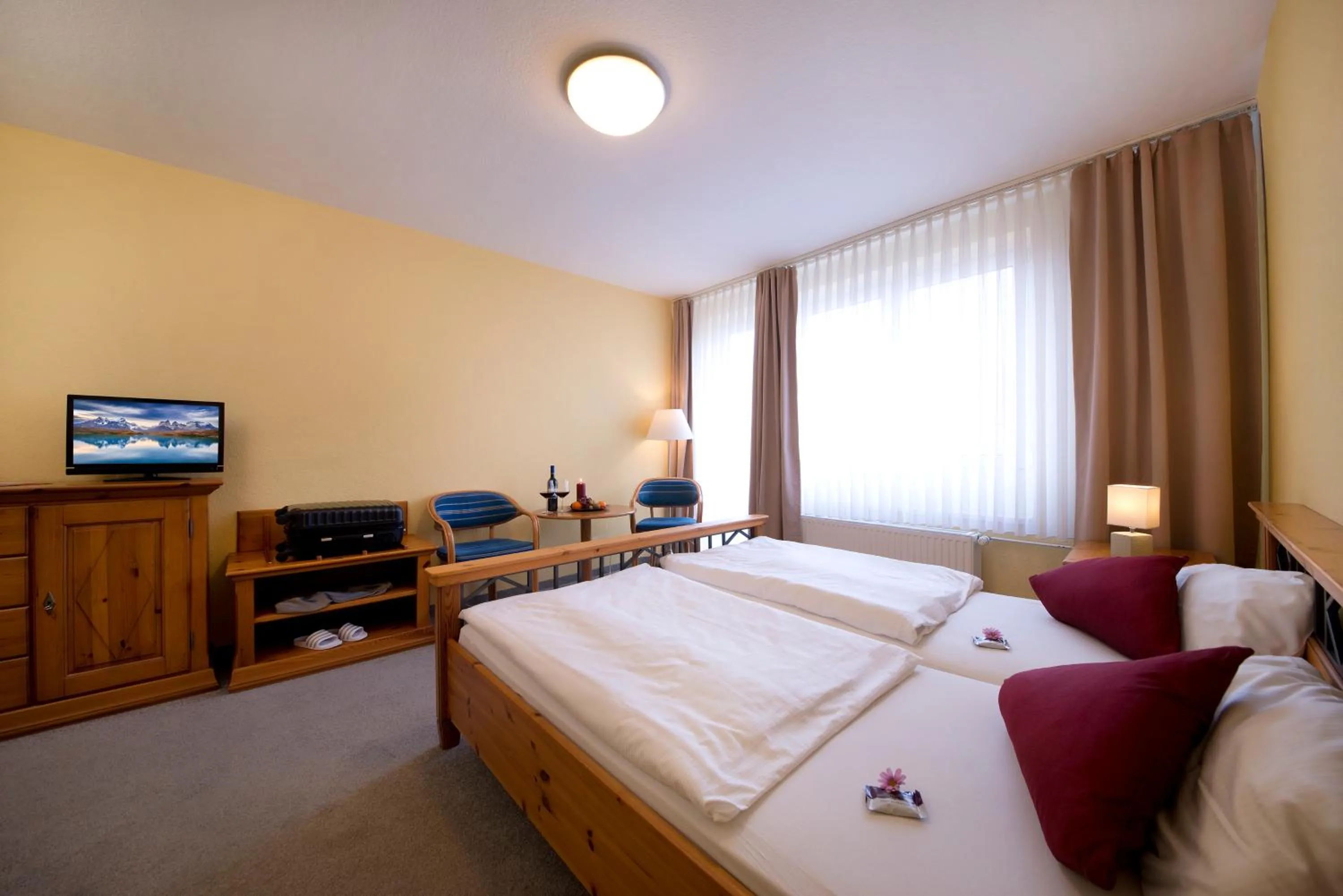 Bed in Hotel Heikenberg