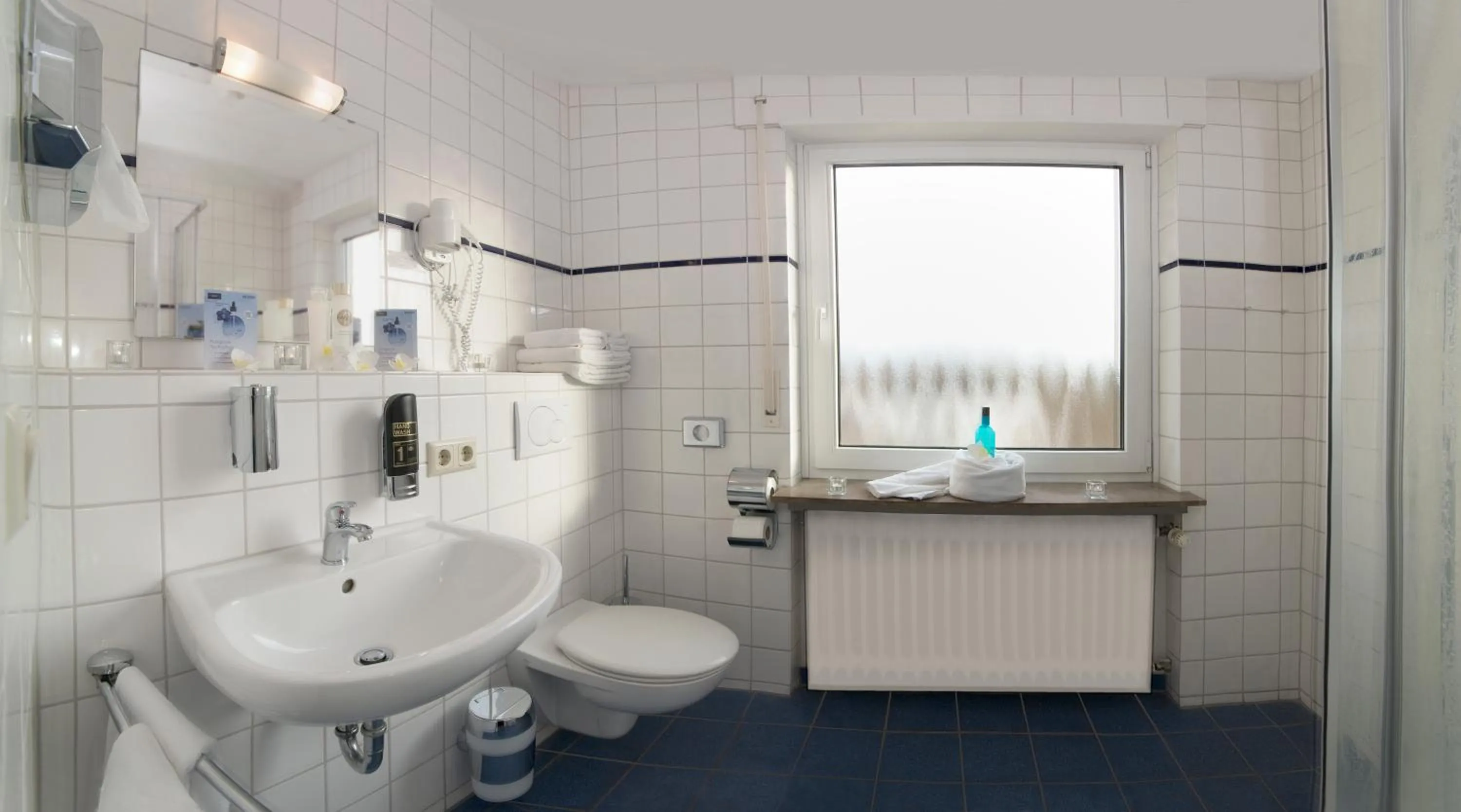 Bathroom in Hotel Heikenberg