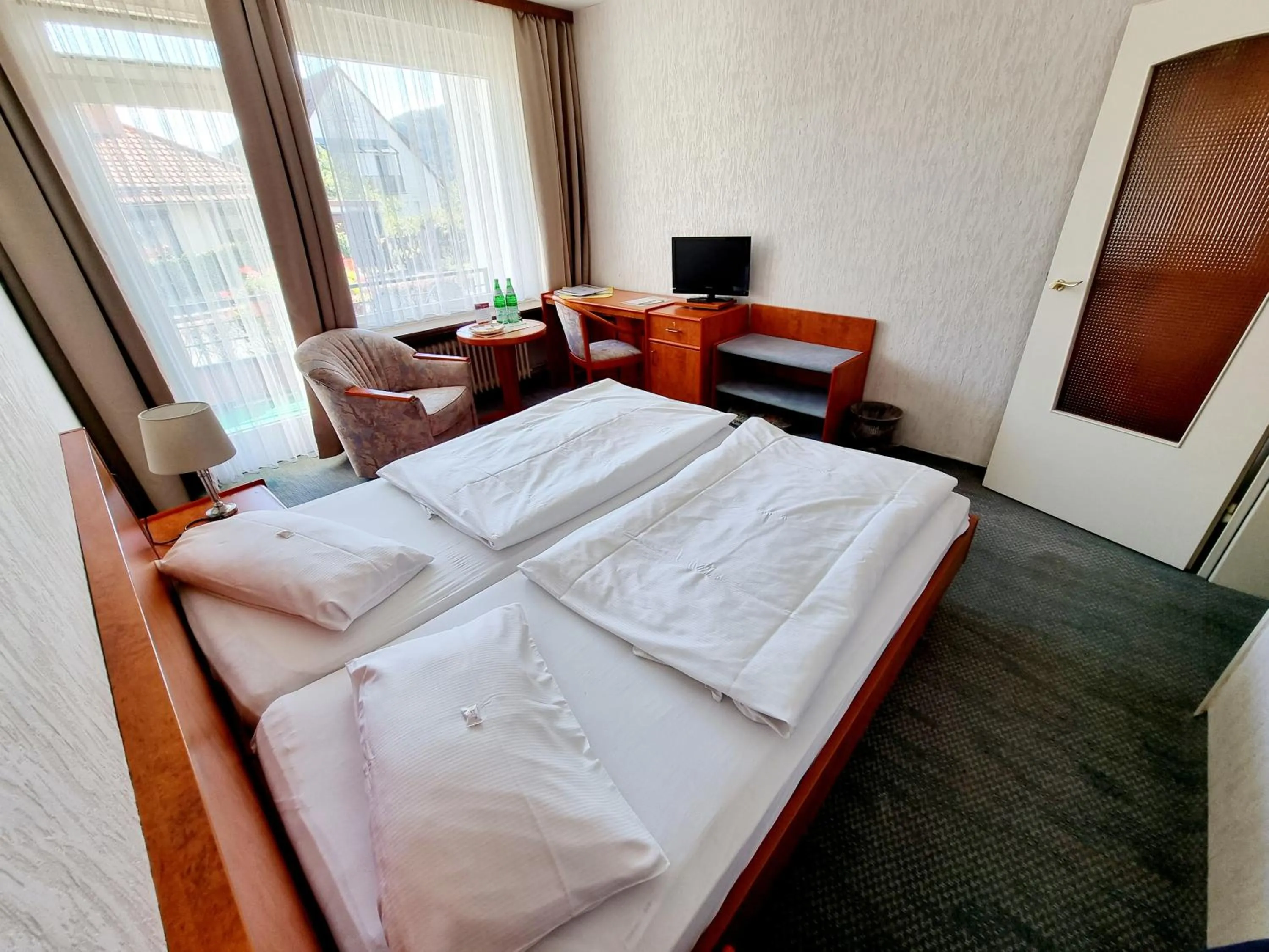 Bed in Hotel Heikenberg