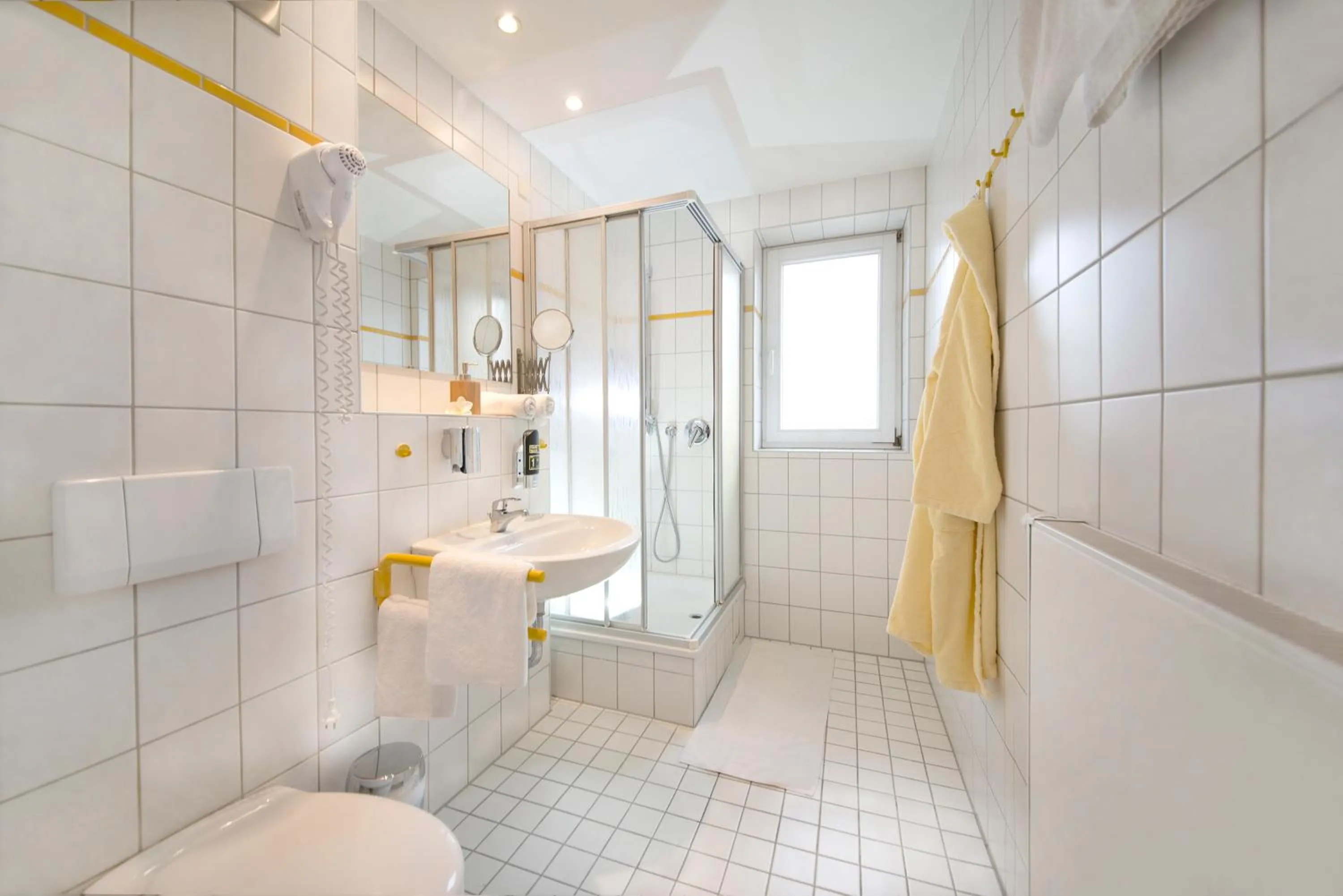 Shower in Hotel Heikenberg