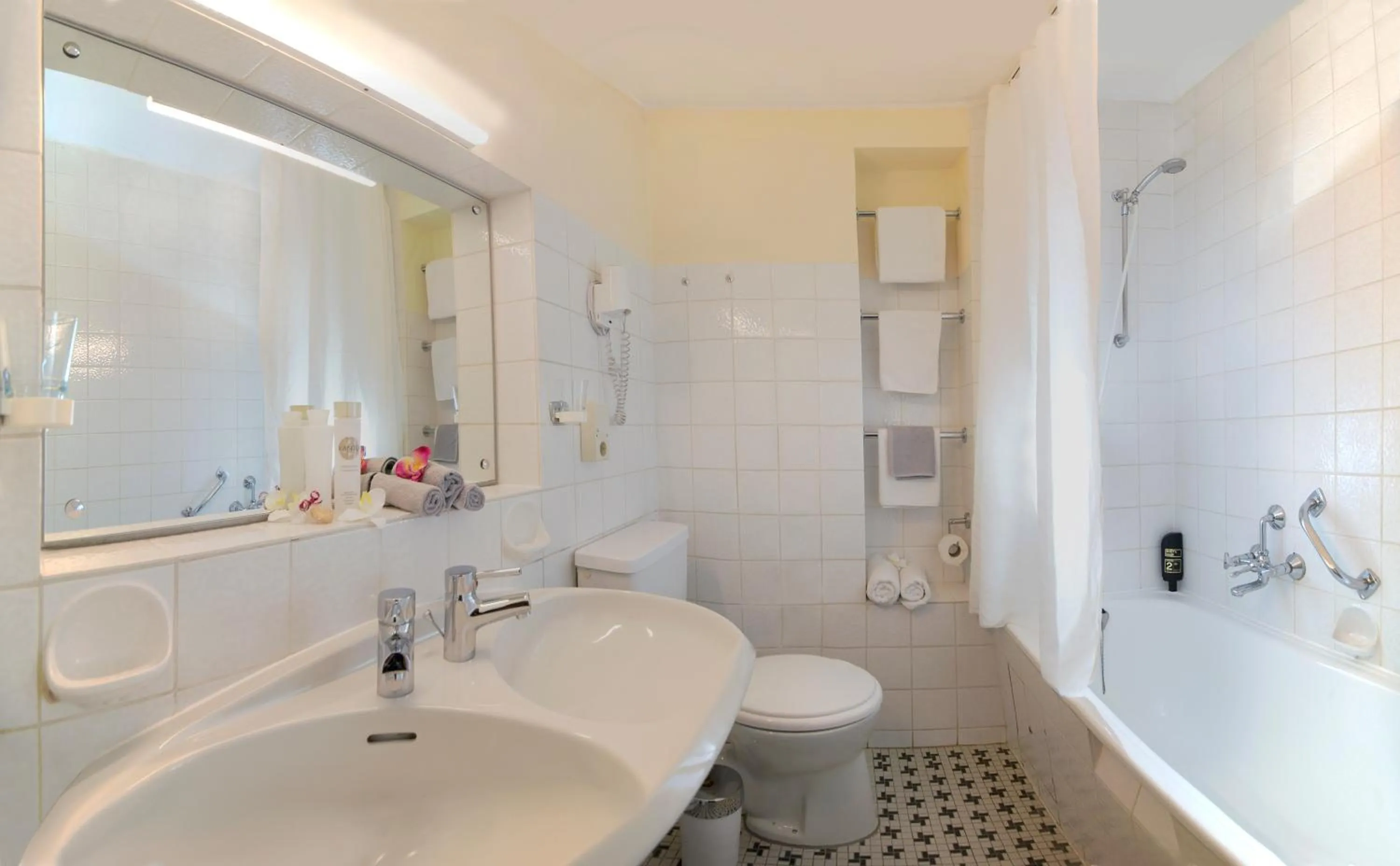 Toilet in Hotel Heikenberg