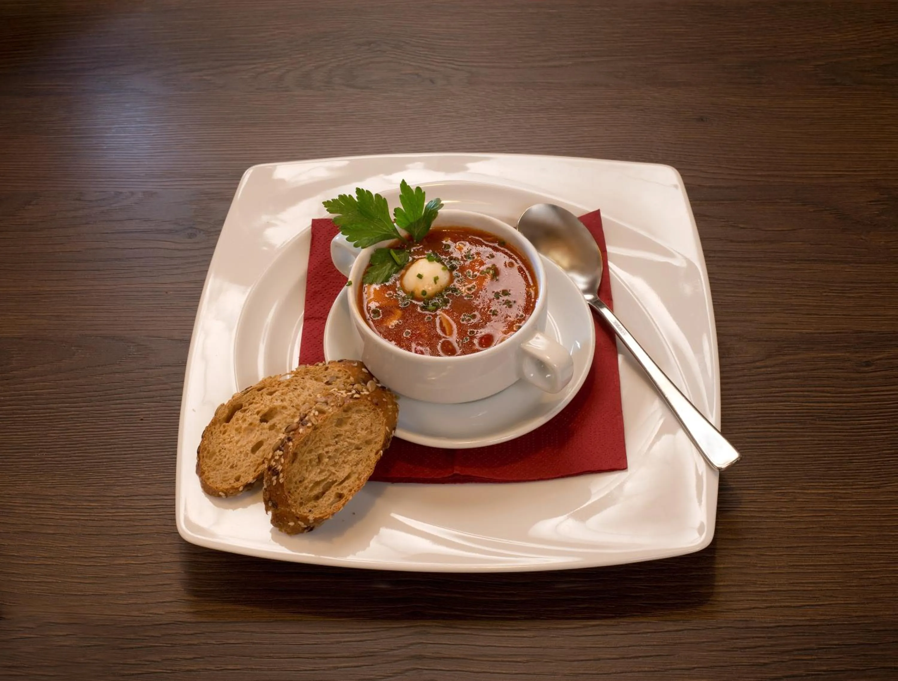 Food and drinks in Hotel Heikenberg