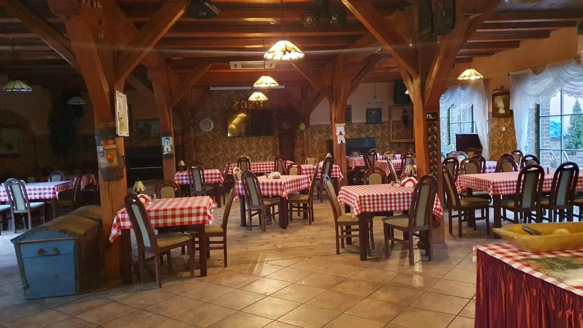 Restaurant/places to eat in Hotel Spichlerz