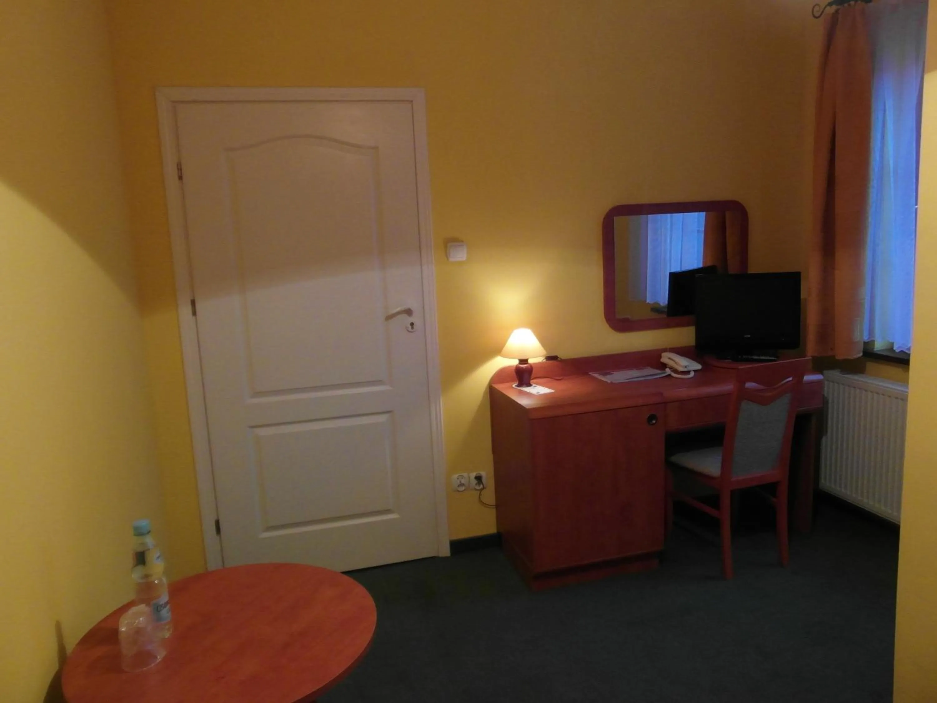 TV and multimedia in Hotel Spichlerz
