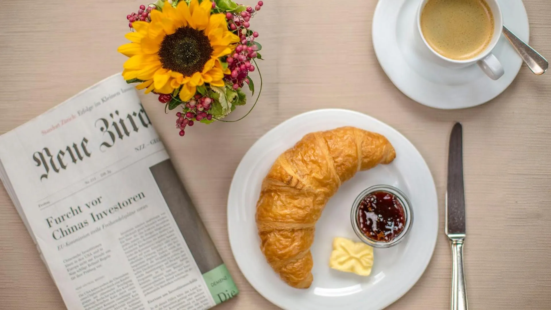 Buffet breakfast in Alpenblick