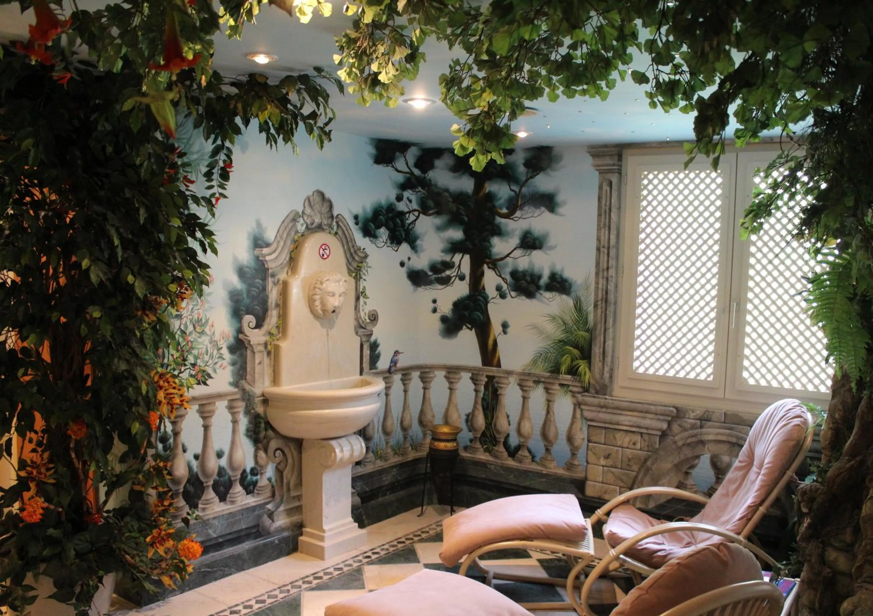 Spa and wellness centre/facilities in Alpenblick