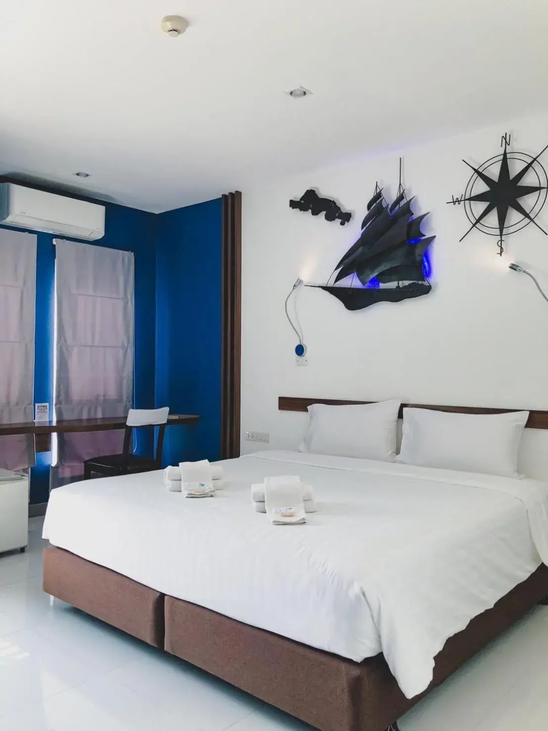Bed in Anna-Nava Pakkret Hotel Bed in Anna-Nava Pakkret Hotel