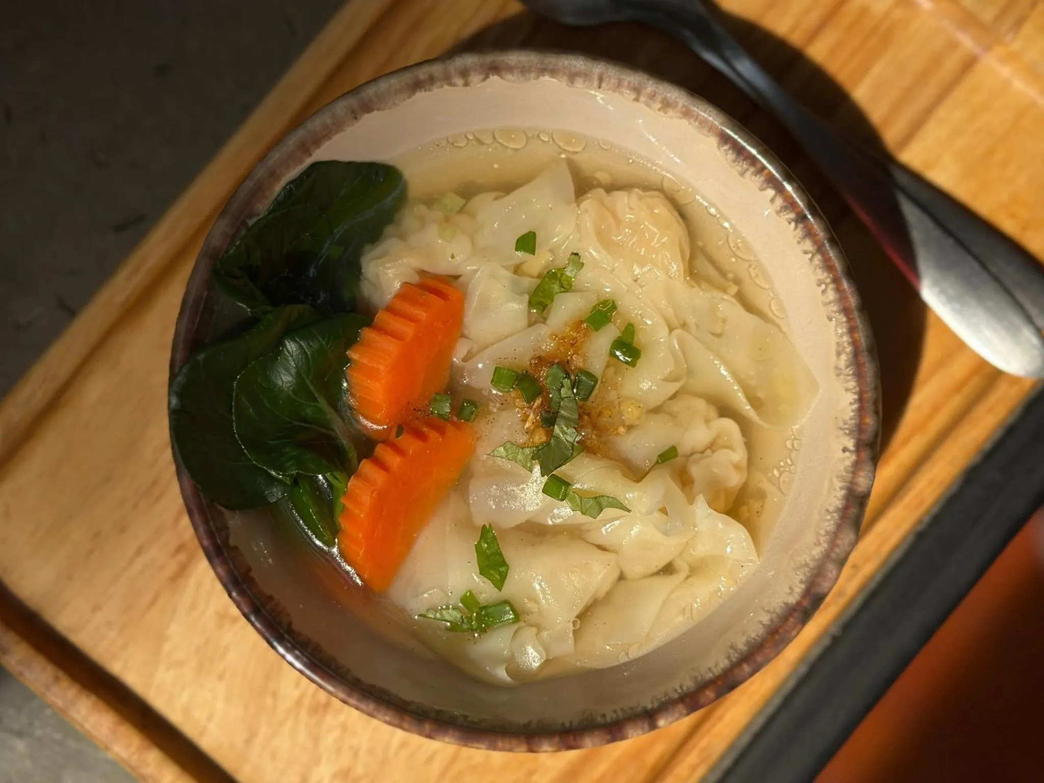 Restaurant/places to eat in Anna-Nava Pakkret Hotel